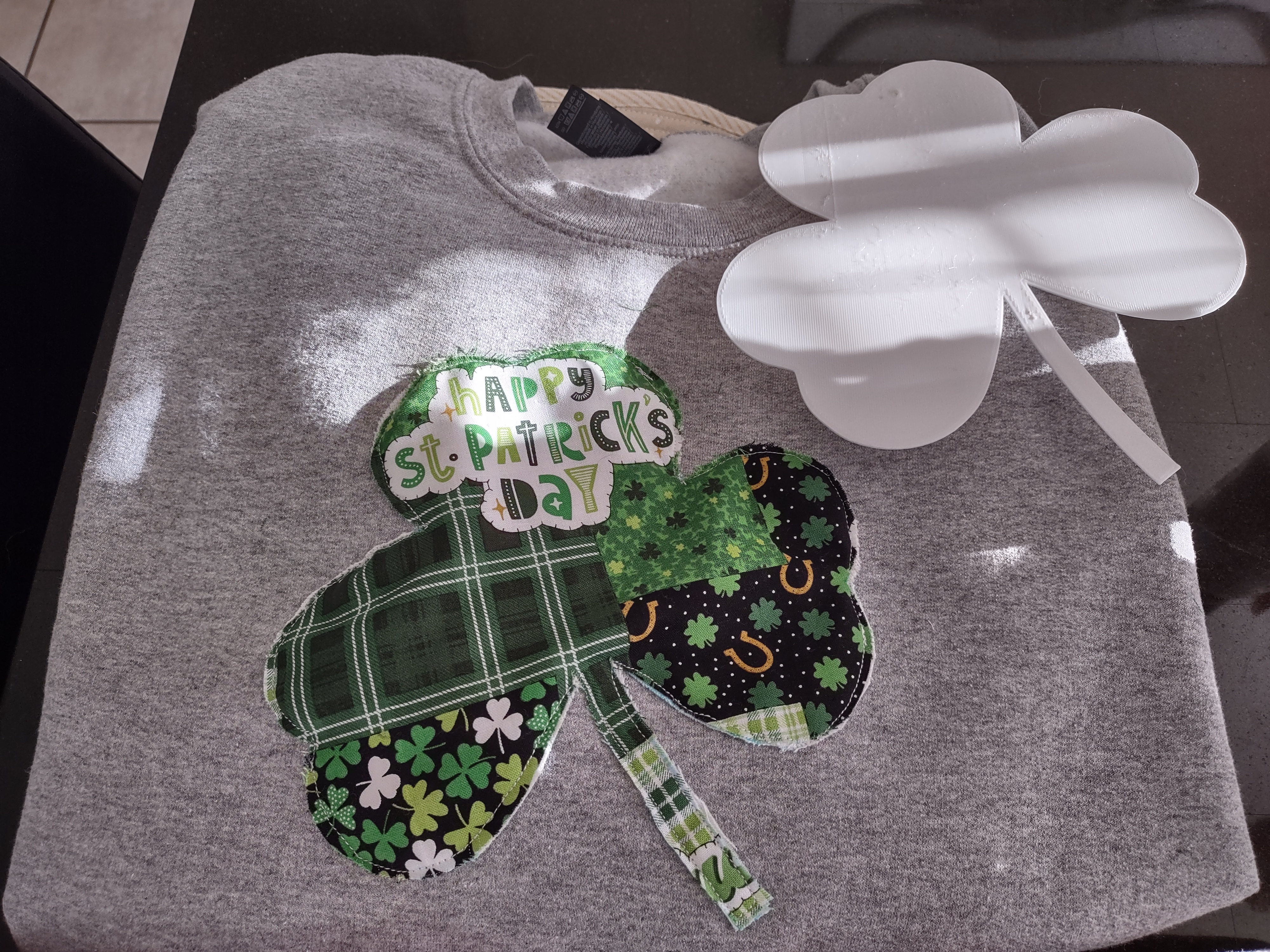 Shamrock pattern template for sewing
