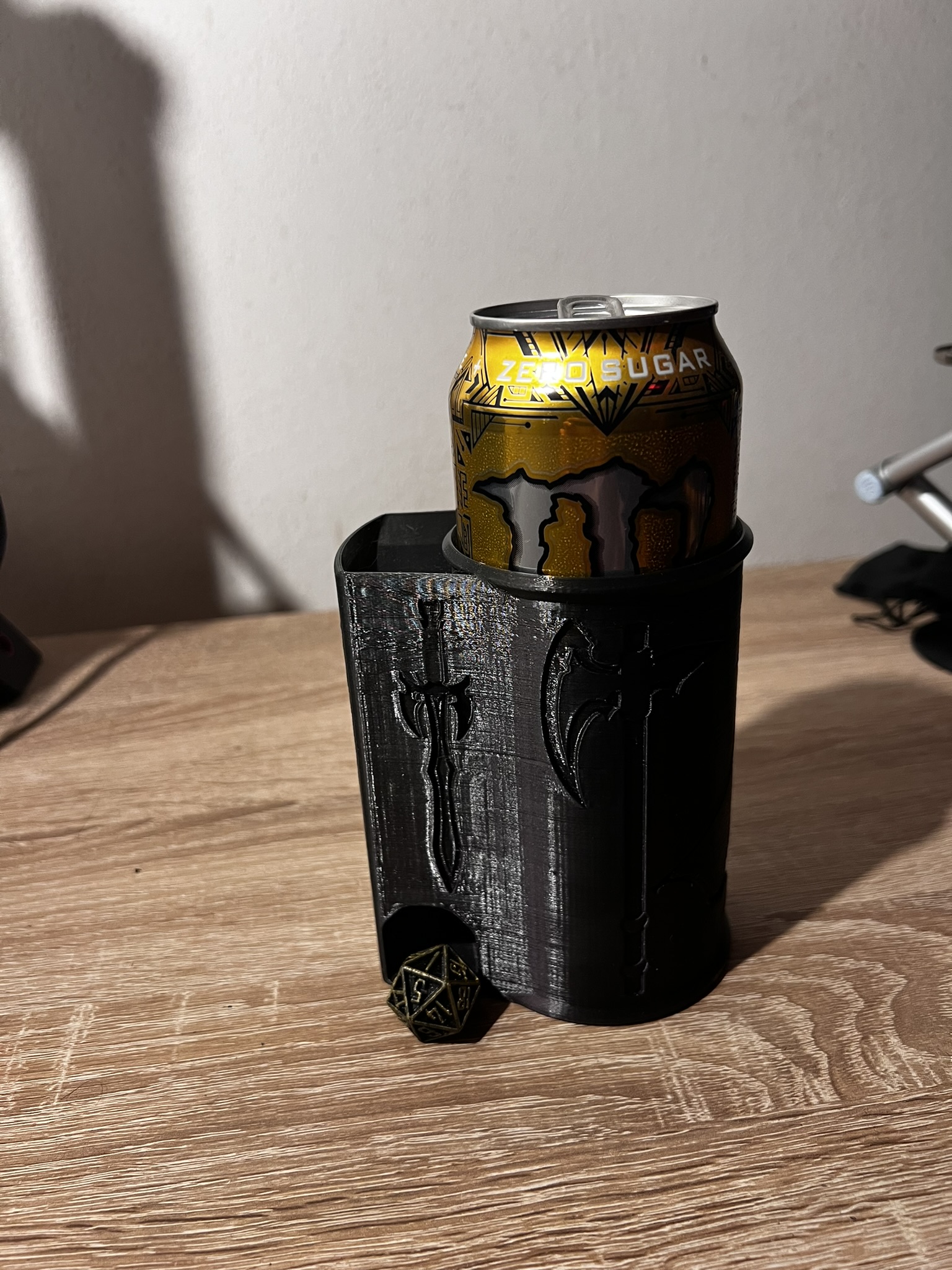 D&D cup holder USA