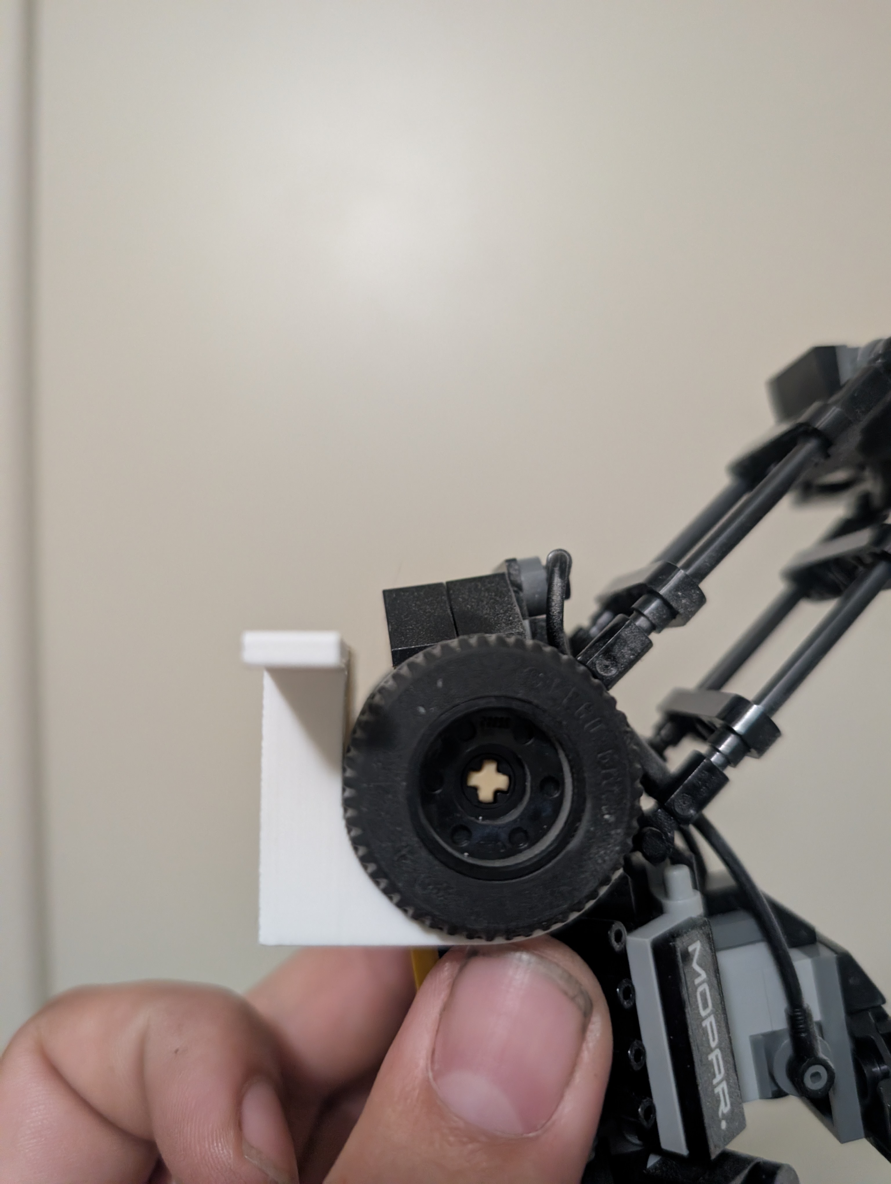 Lego speed champions wall mount set with 6/8 stud wide, 25/30/36mm tire, and 0/1/2 platforms