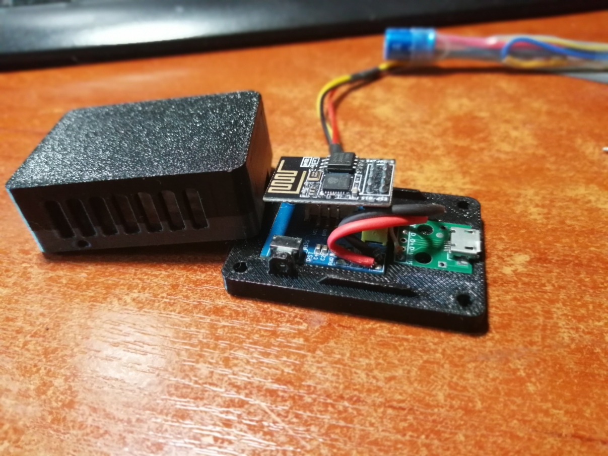 ESP-01 LED Box (screws version)