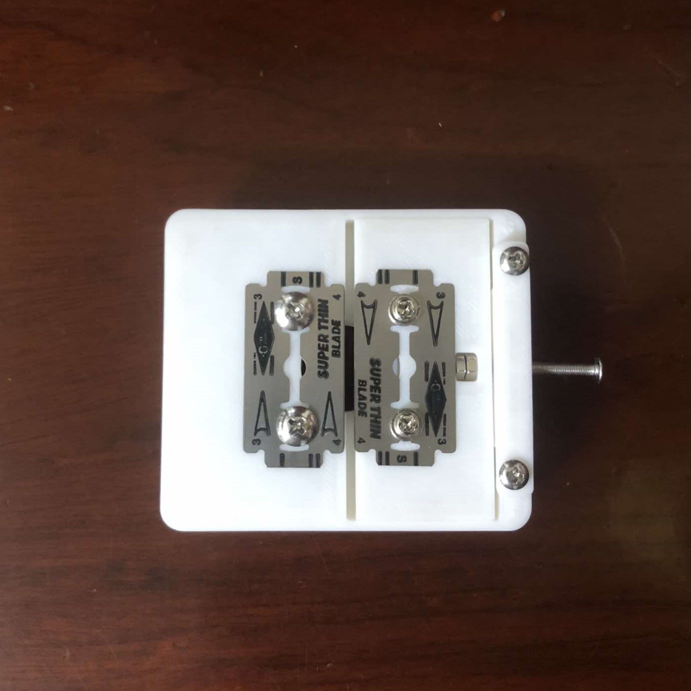Miniatura 6 do modelo 3D Single Slit Diffraction