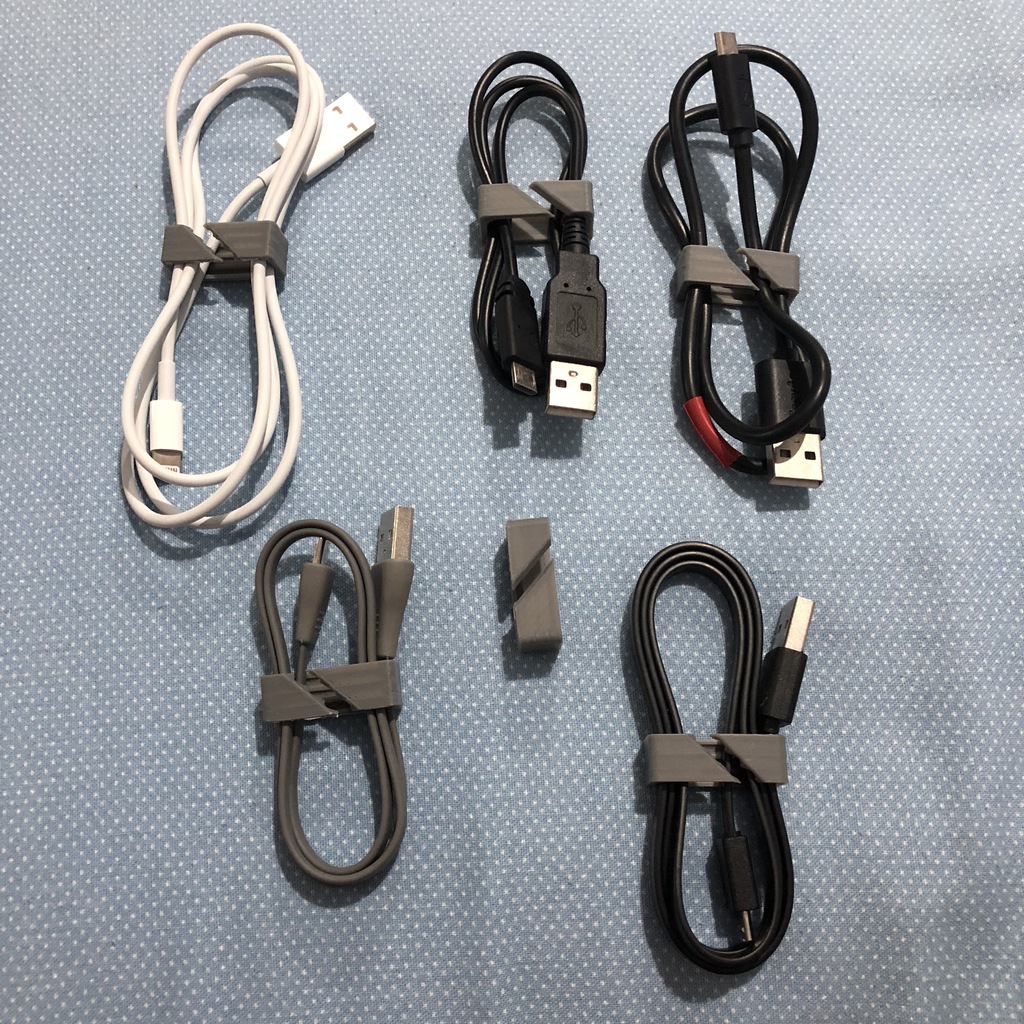 Miniatura 3 do modelo 3D Cable Clip organizer