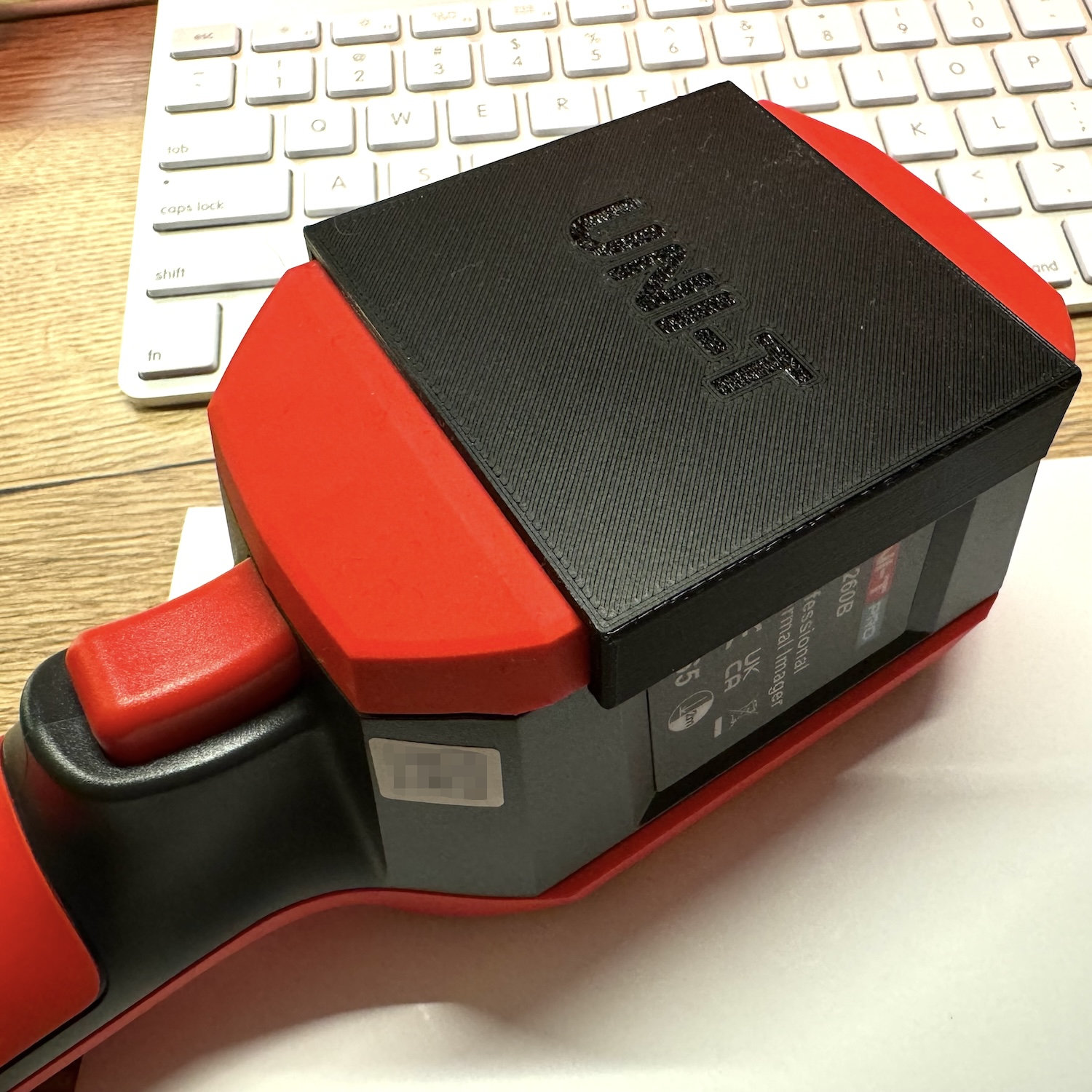 Camera cover for UNI-T UTi260B thermal camera