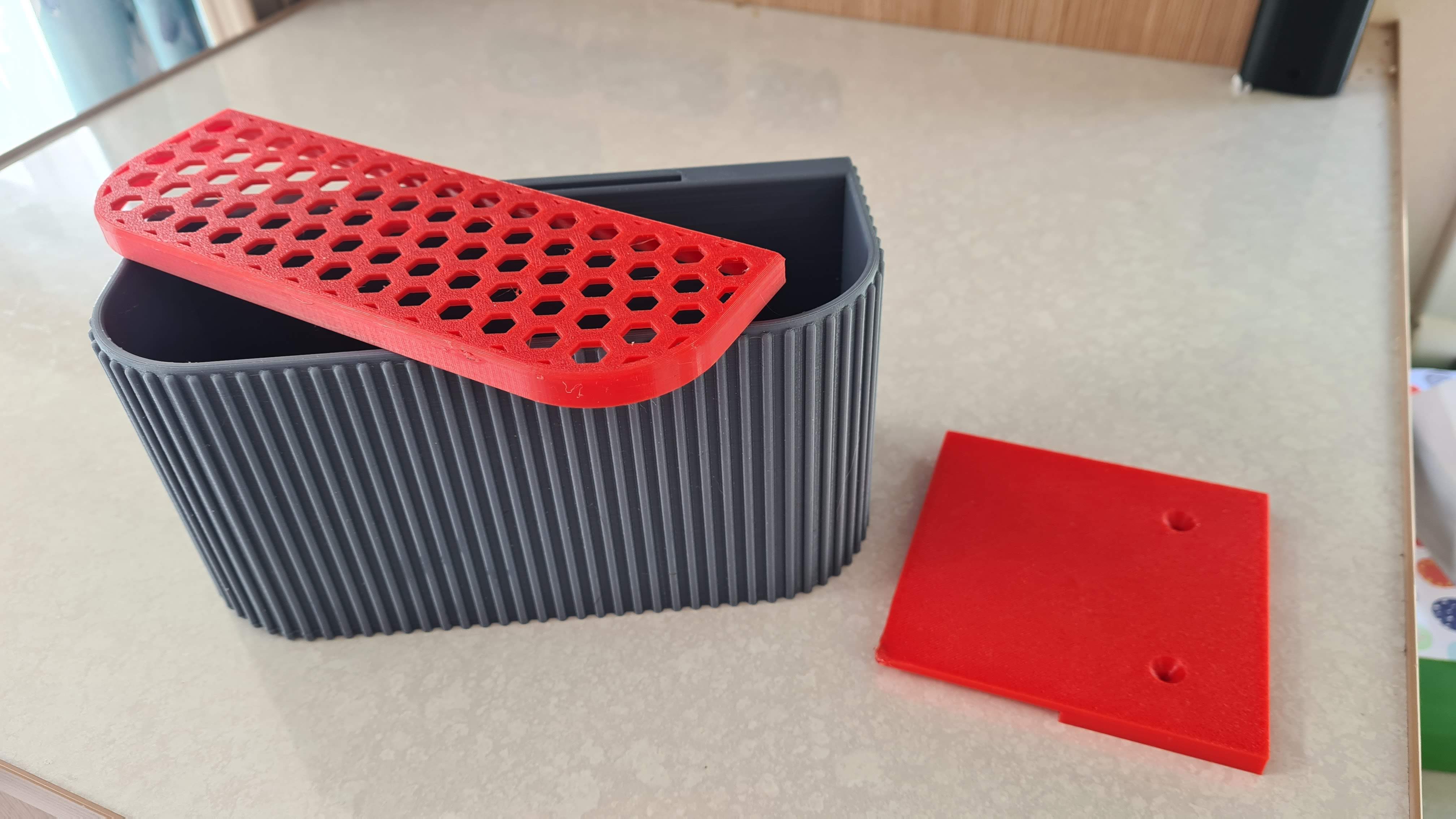 Miniatura 2 do modelo 3D Kitchen Soap & Brush Wall Container