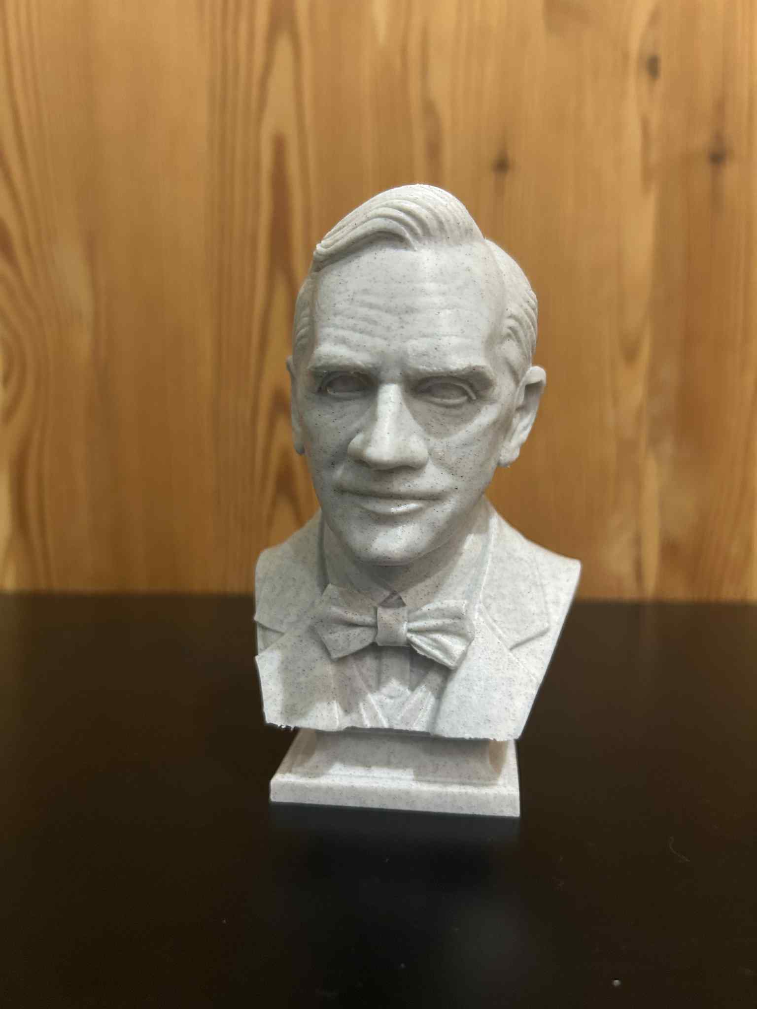 Alexander Fleming – Bust — thumbnail 2