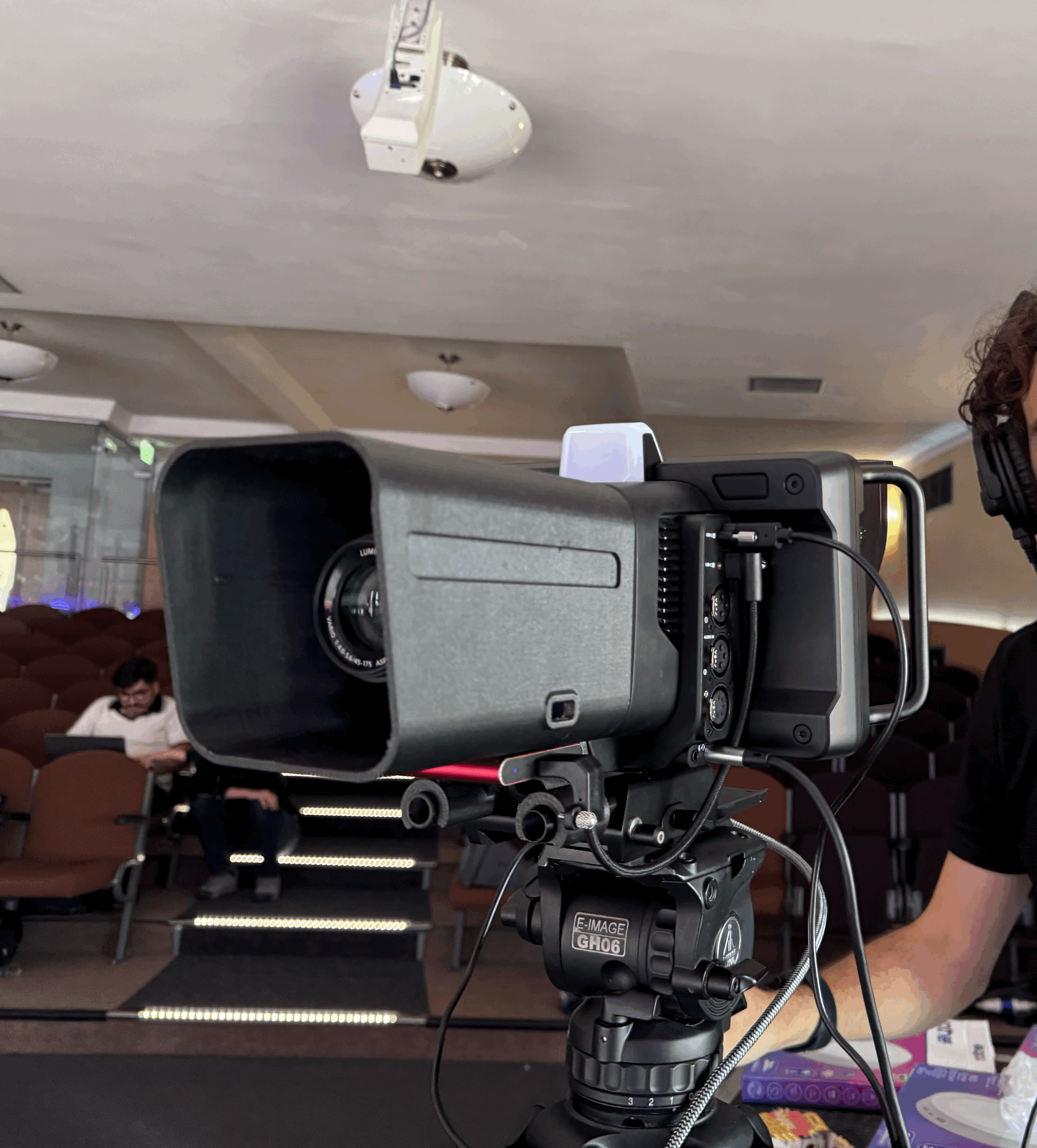Blackmagic Design Studio Camera 4k lens hood