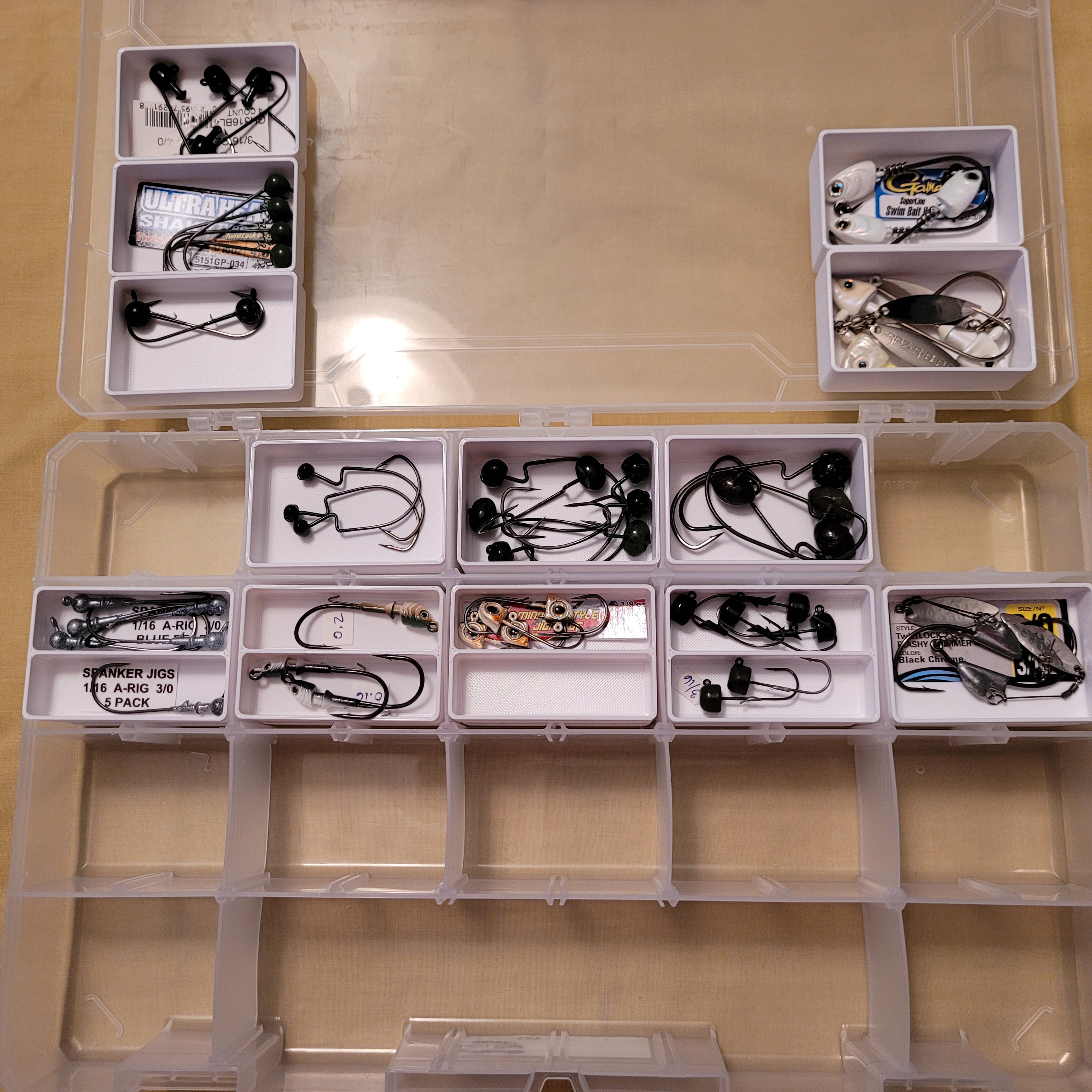 Miniatura 4 do modelo 3D Flat Tackle Box Storage System