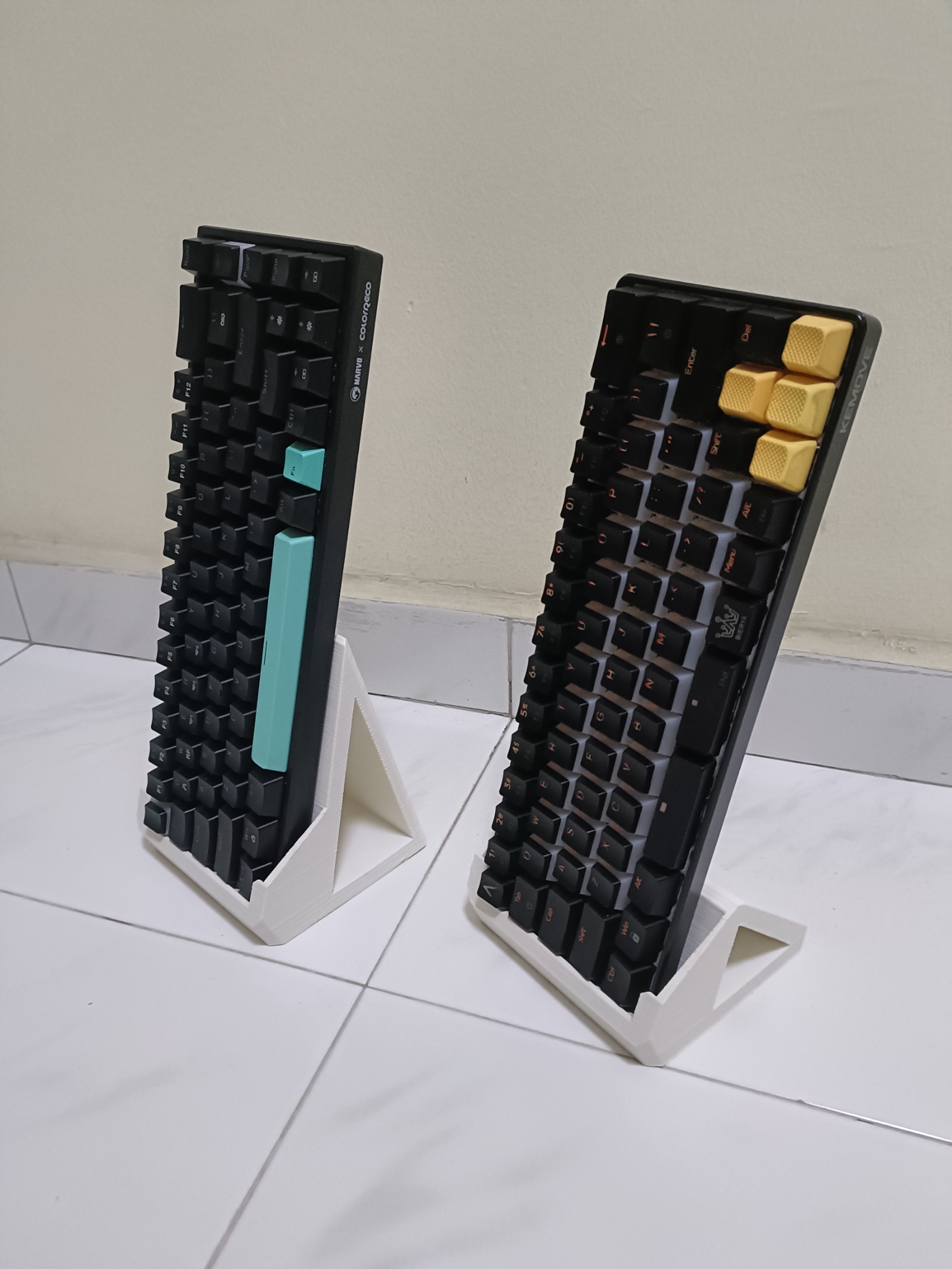 Vertical Mechanical Keyboard Stand