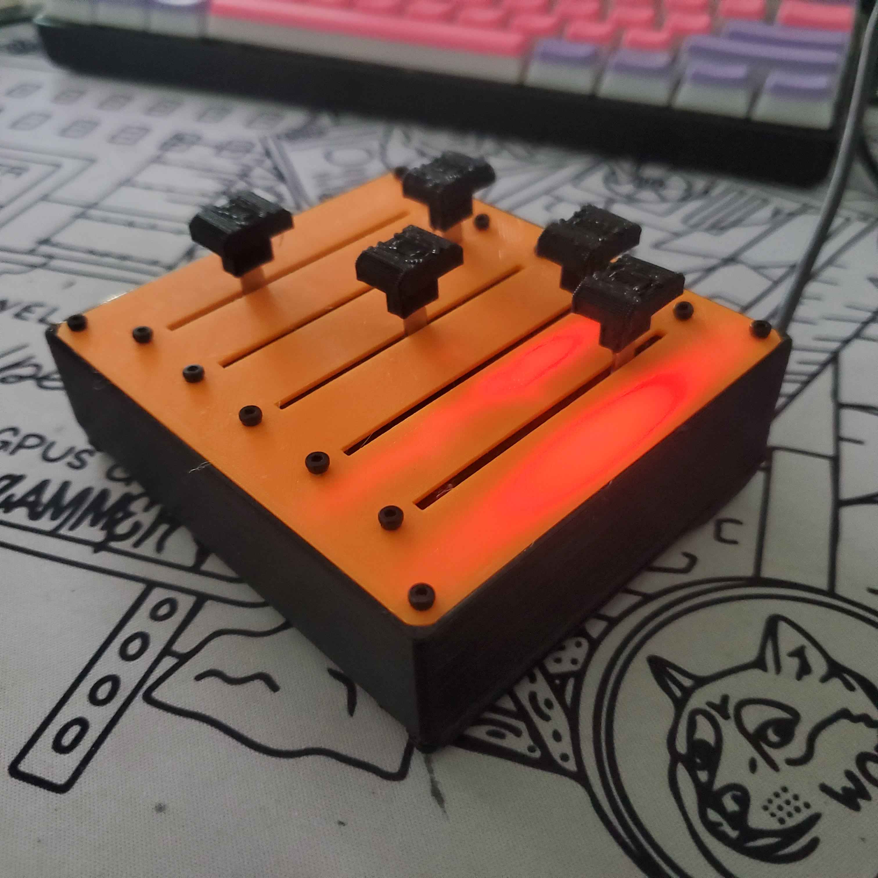 Temp's Deej Case