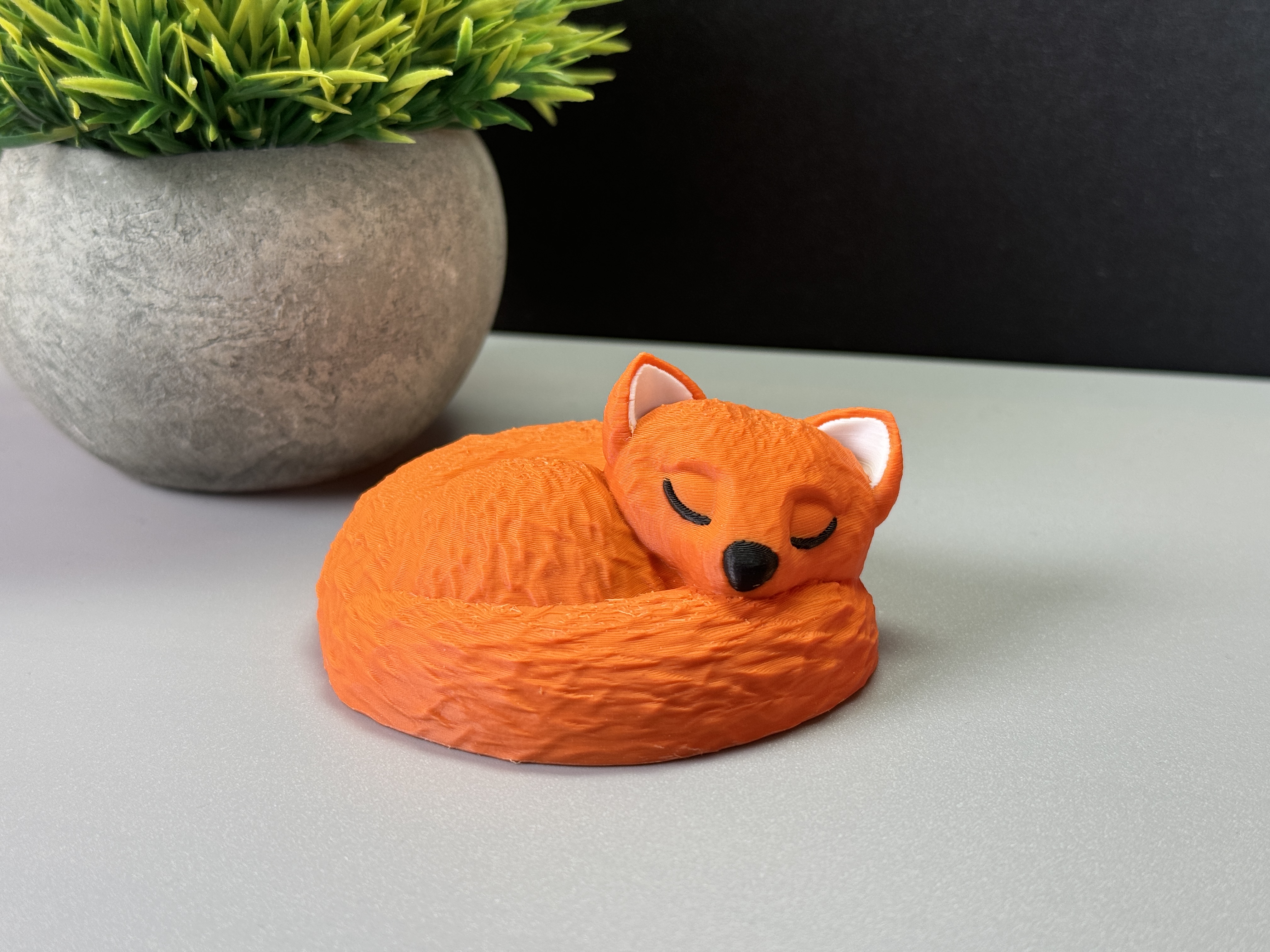 Miniatura 2 do modelo 3D Sleeping Fox