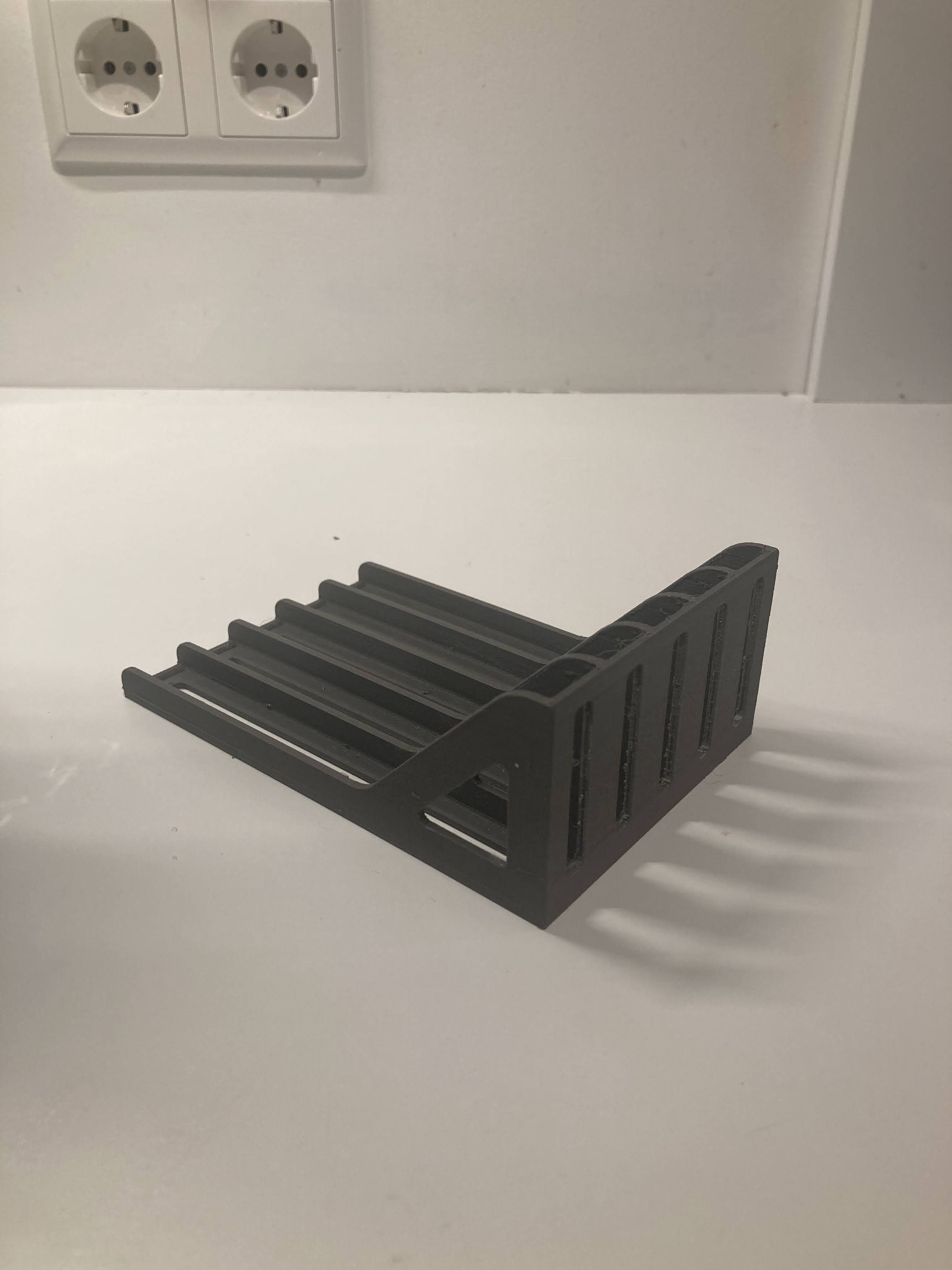 Minimal stand for 5 games or DVDs