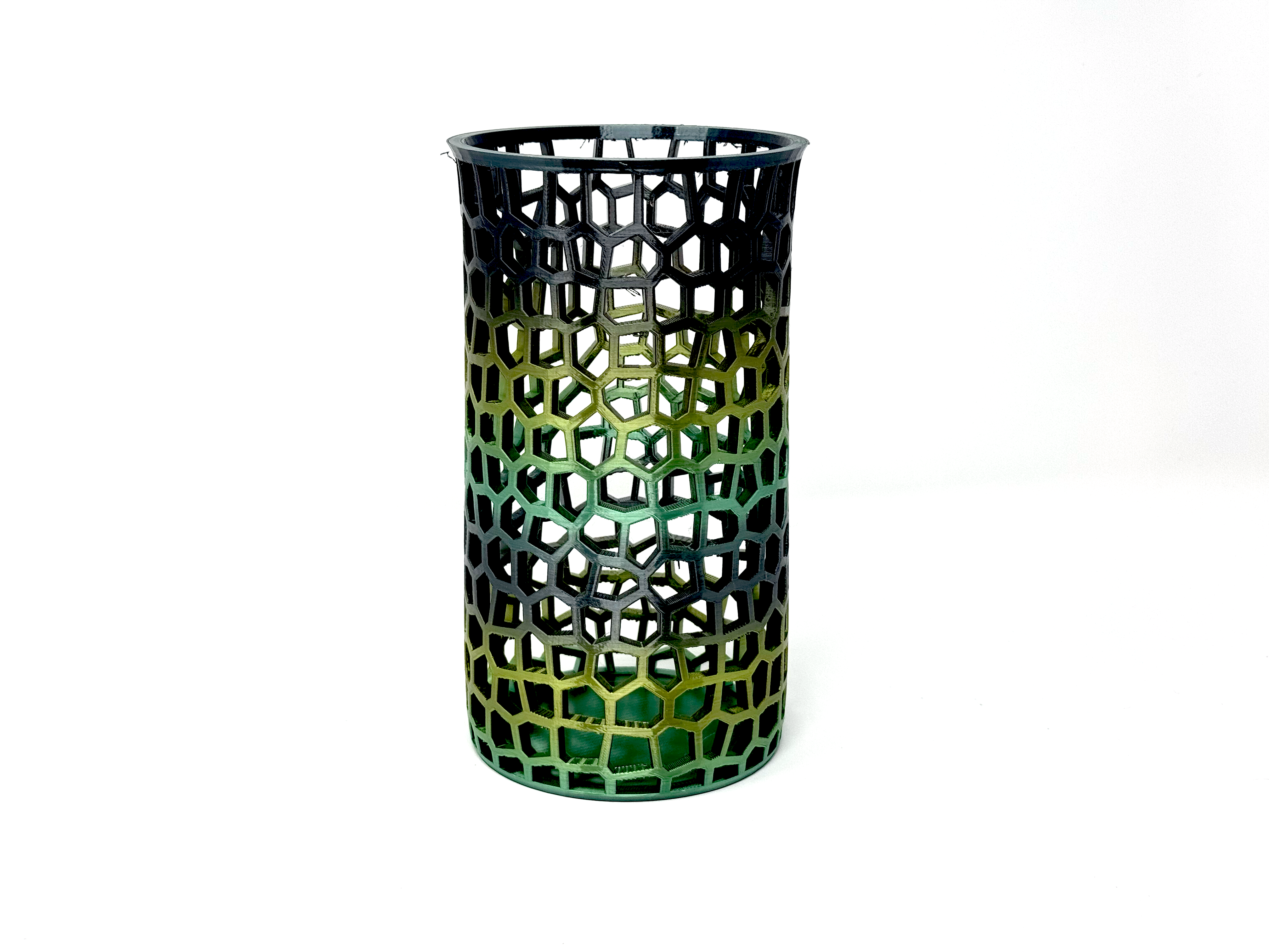 Voronoi Pebble Vase