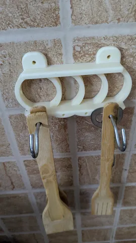 3D Printed Wall-Mounted Utensil Holder