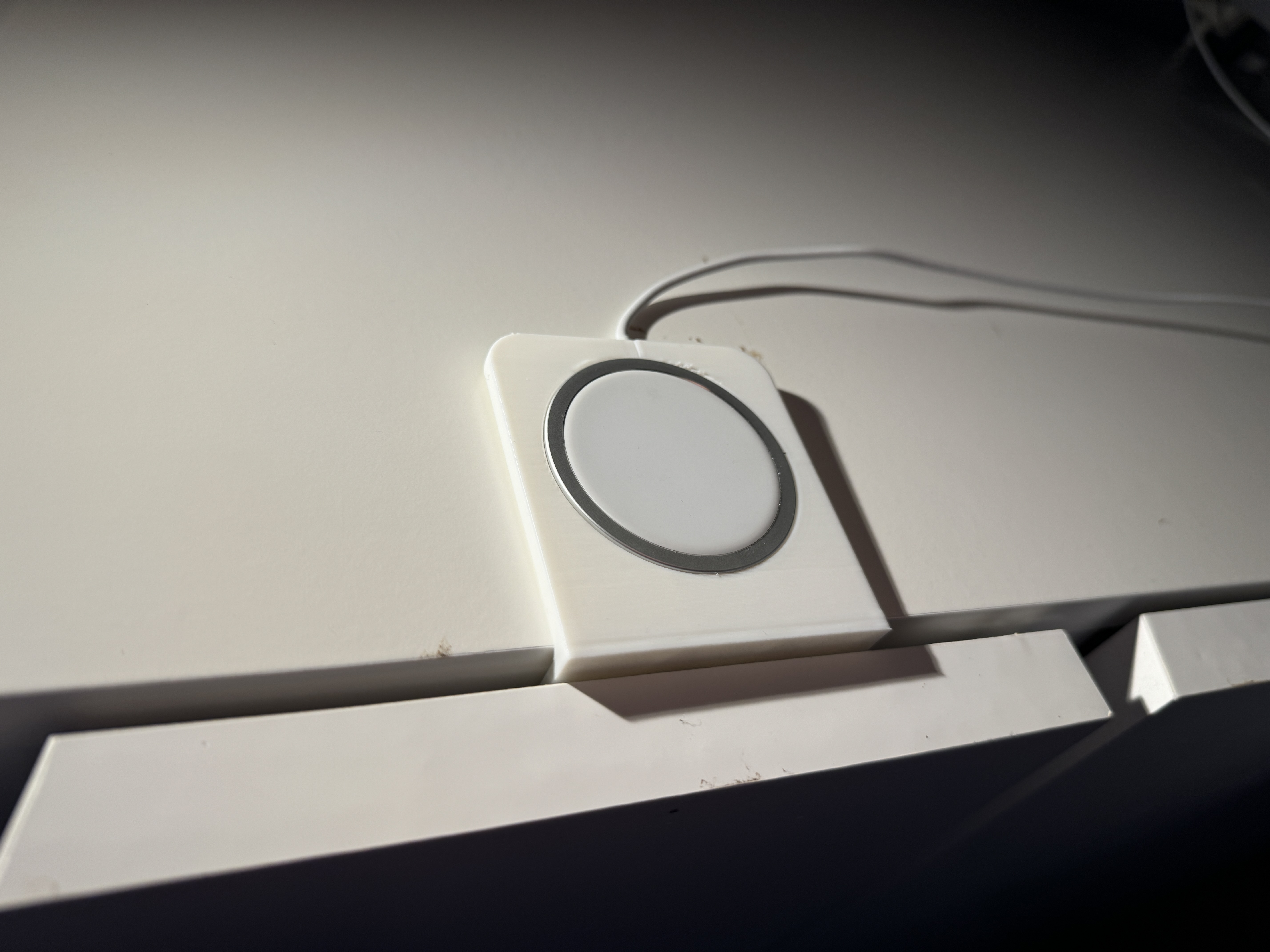 Ikea Malm Dresser Magsafe Mount