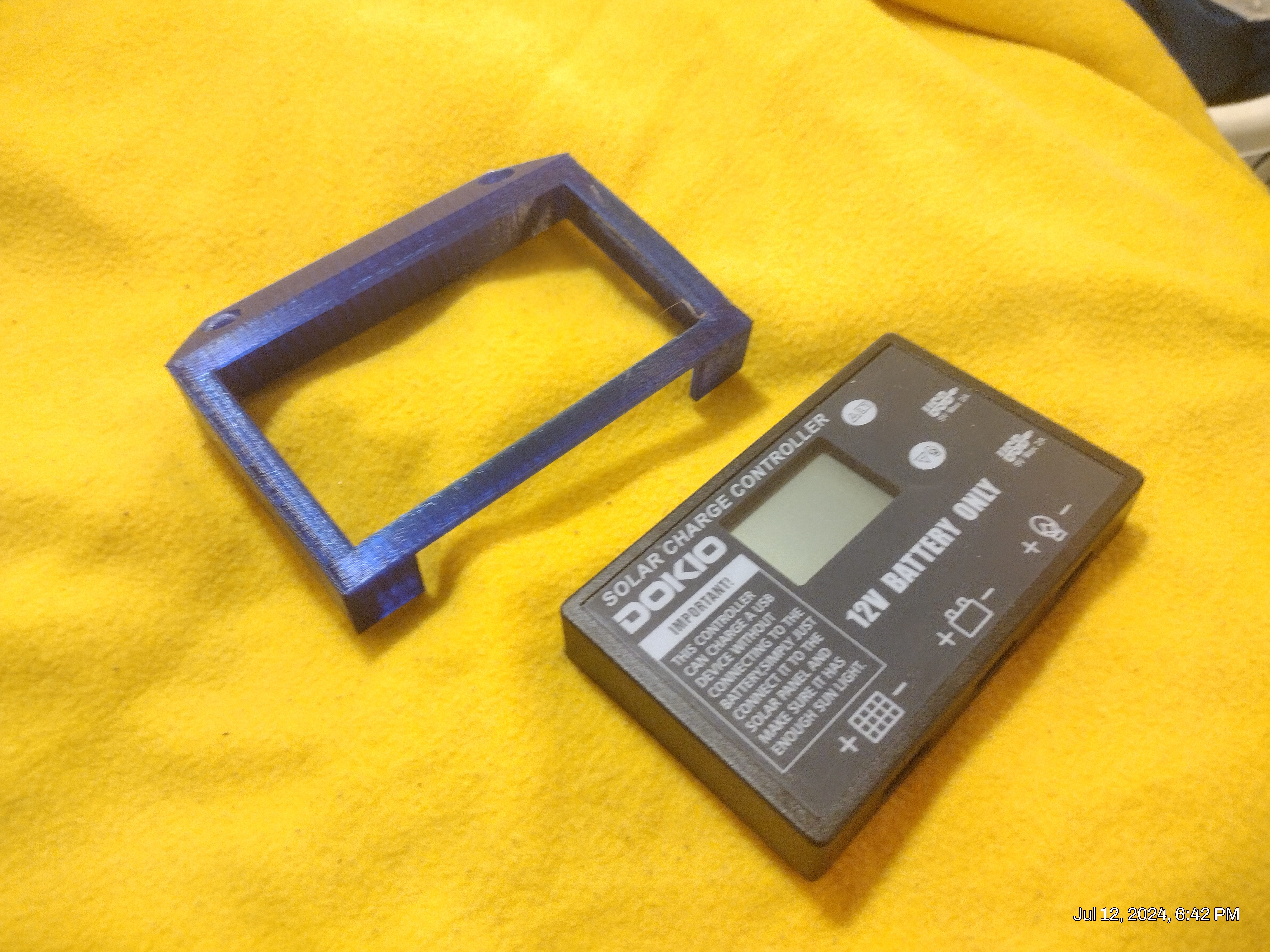 DOKIO Solar Controller Mount / Protective Case — miniatura 3