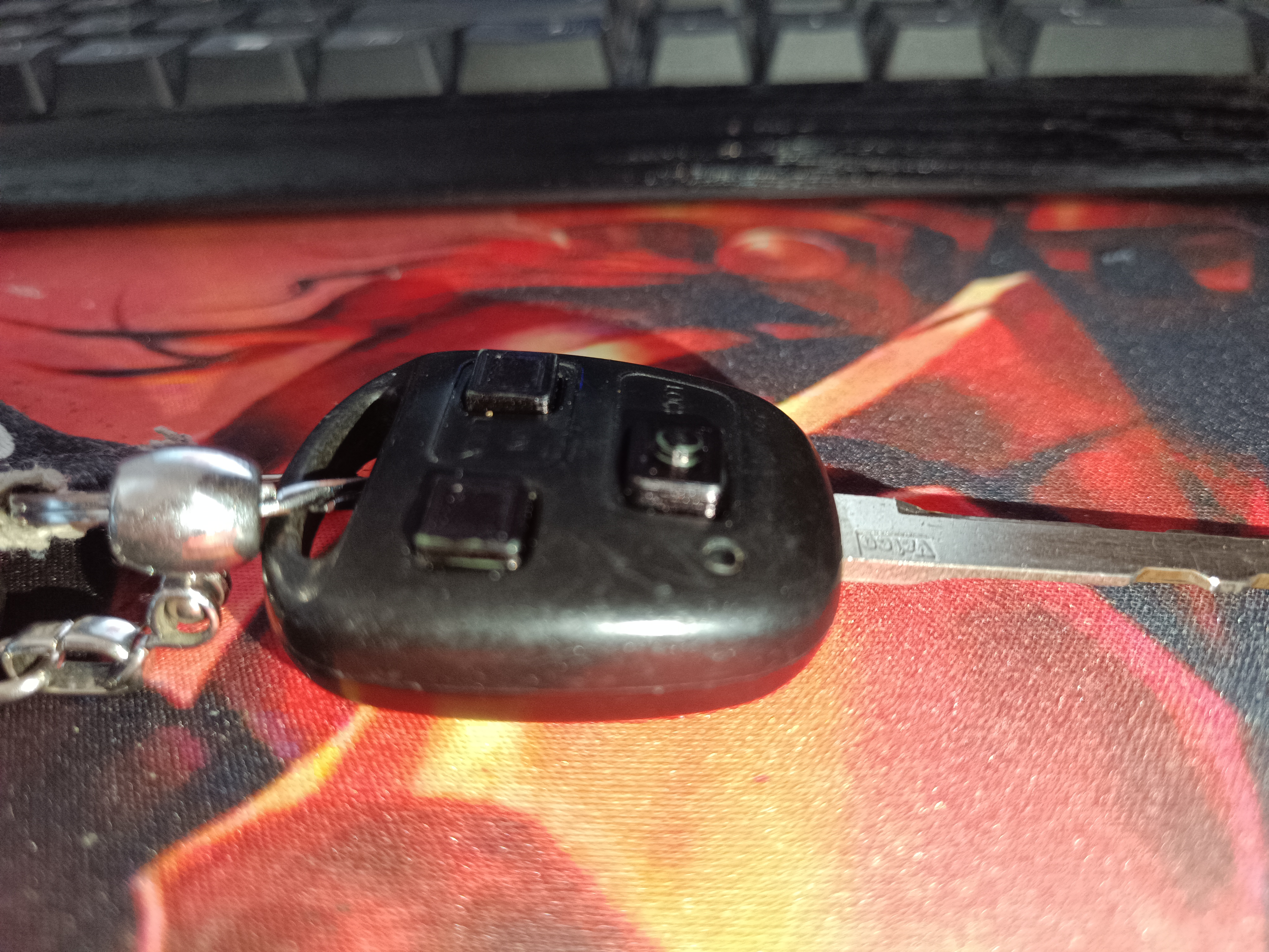 Avensis T25 / Celica Key Buttons
