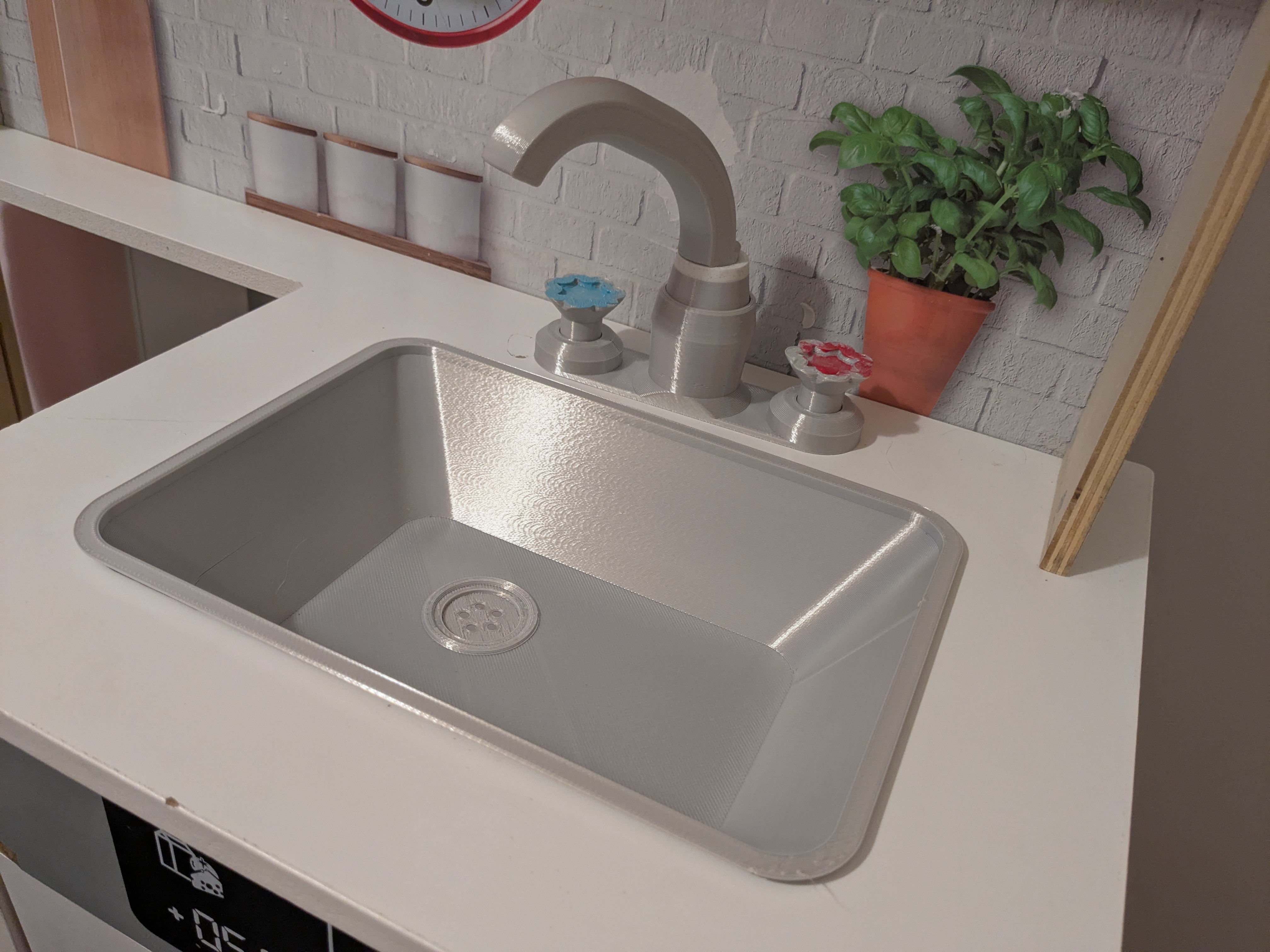Toy Faucet and Sink