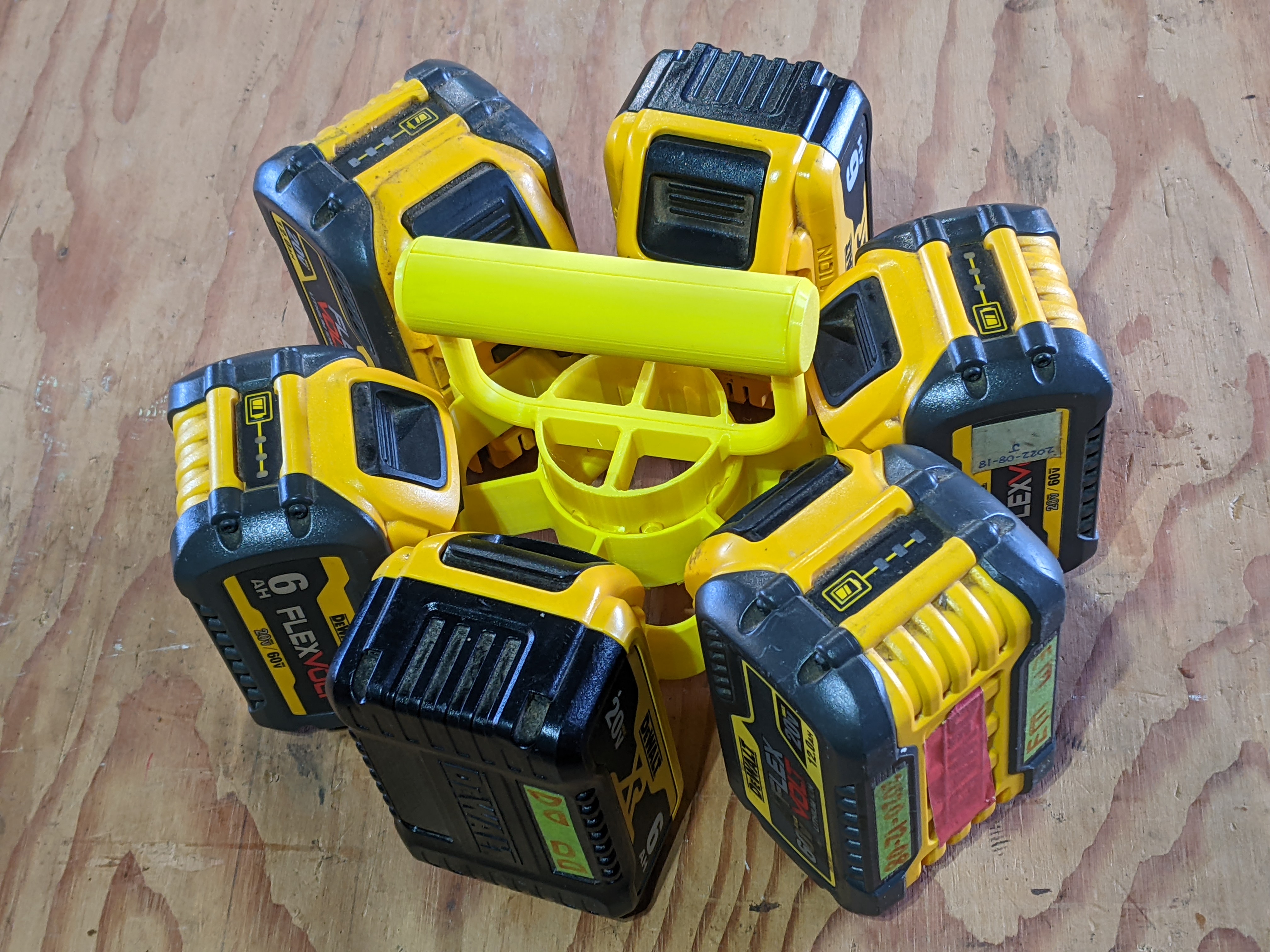 Supeior DeWalt 6x Battery Caddy