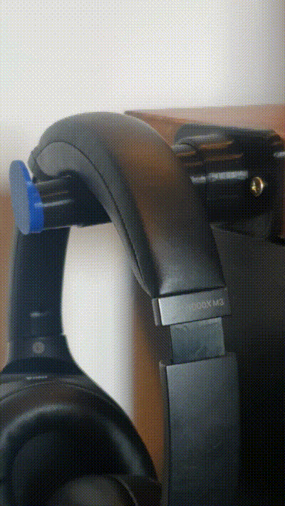 Extendable Headphone Holder