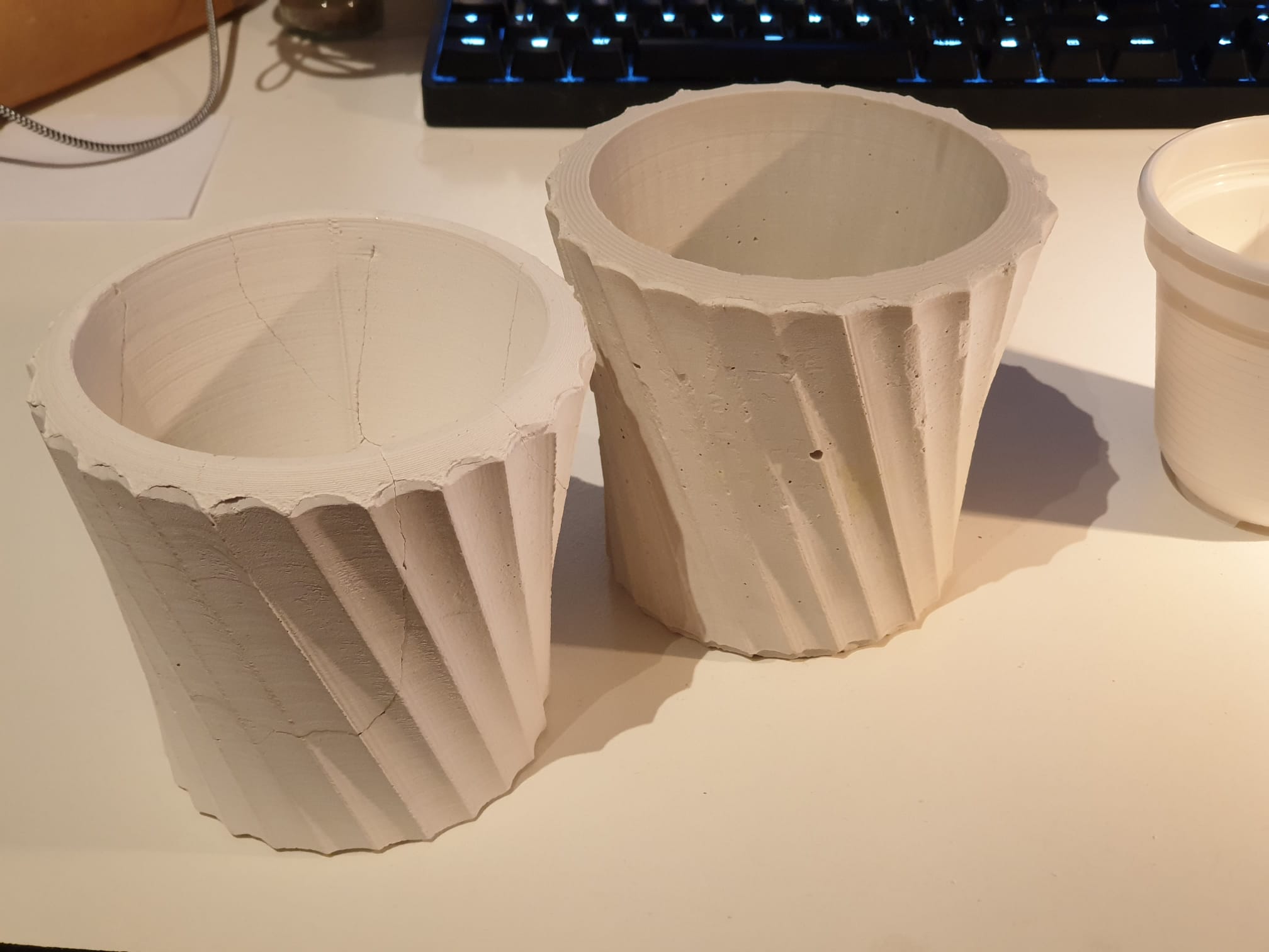 Plaster Cast Pot for 100mm inner Pot