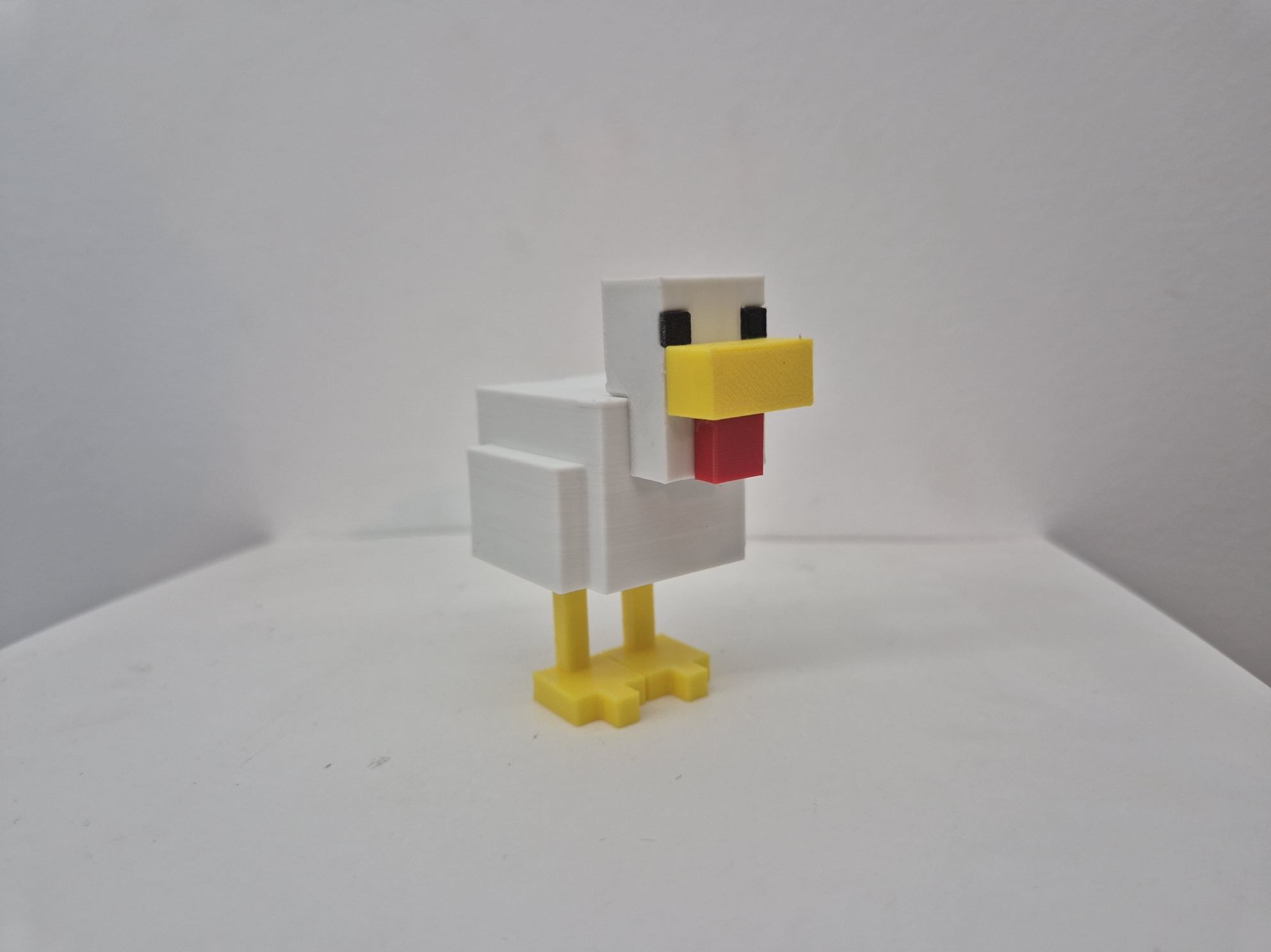 Miniatura 3 do modelo 3D Minecraft chicken with storage
