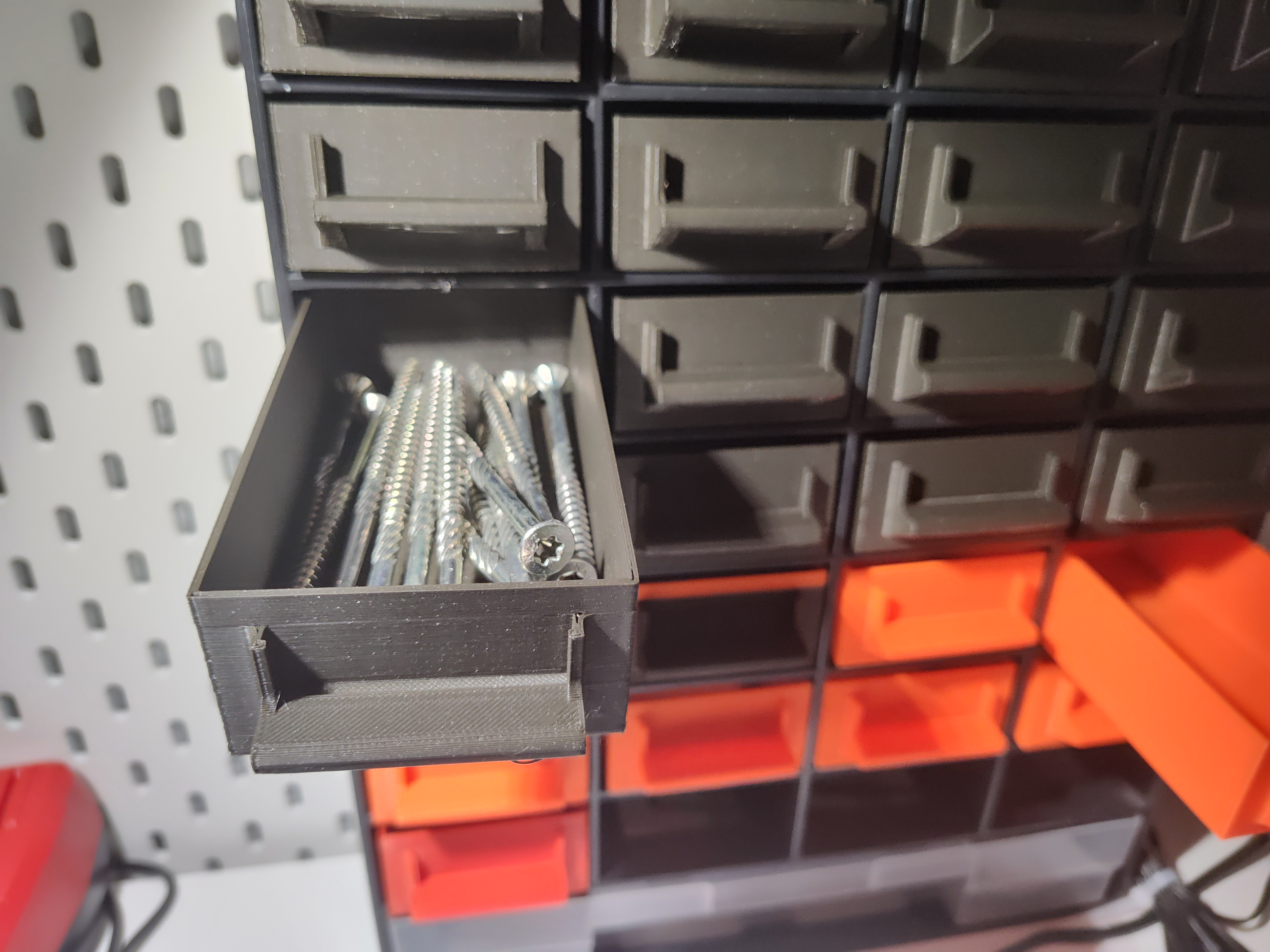 Replacement drawer for utility cabinet — miniatura 4
