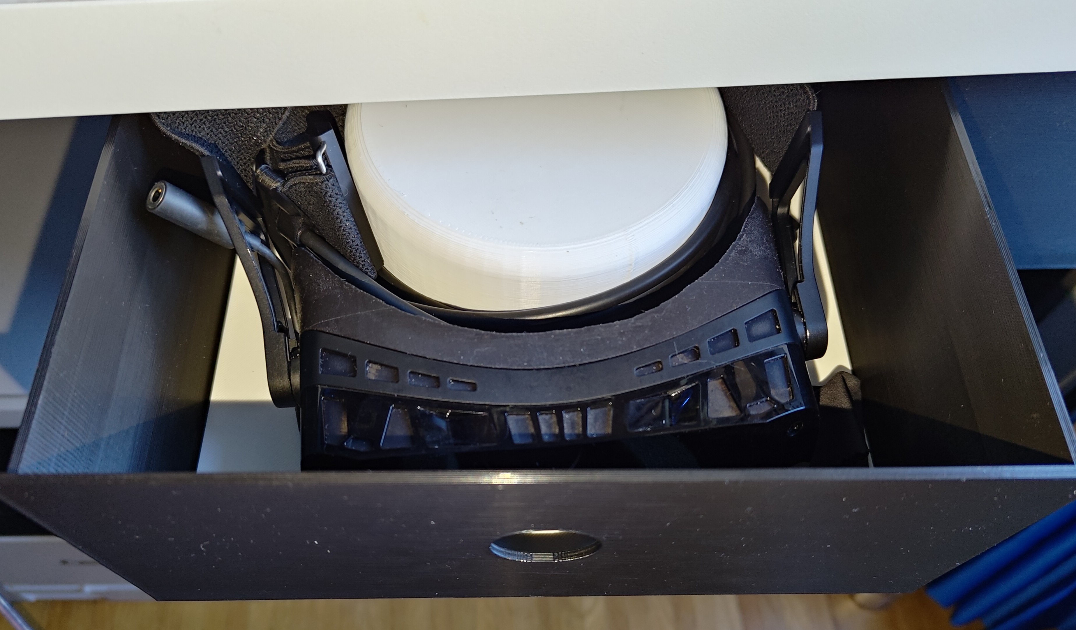 Bigscreen Beyond Storage Drawer — thumbnail 2