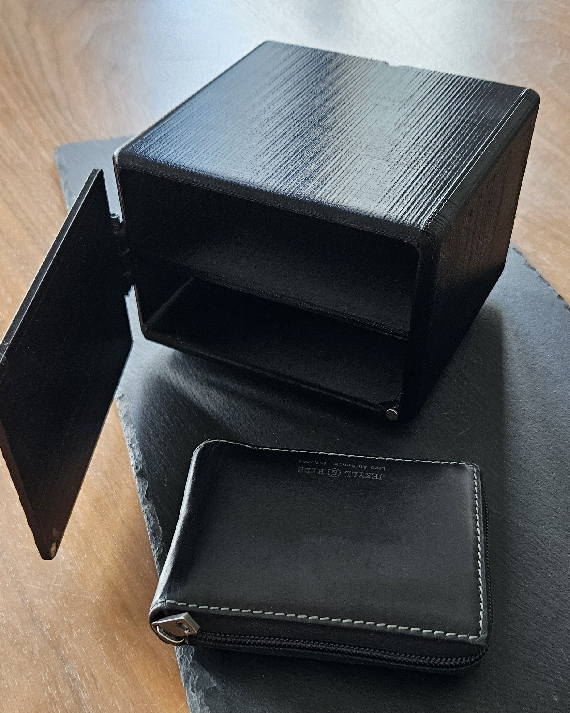 Desk Stand Box