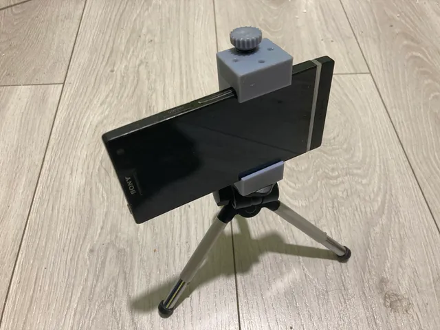 Universal mobile phone tripod