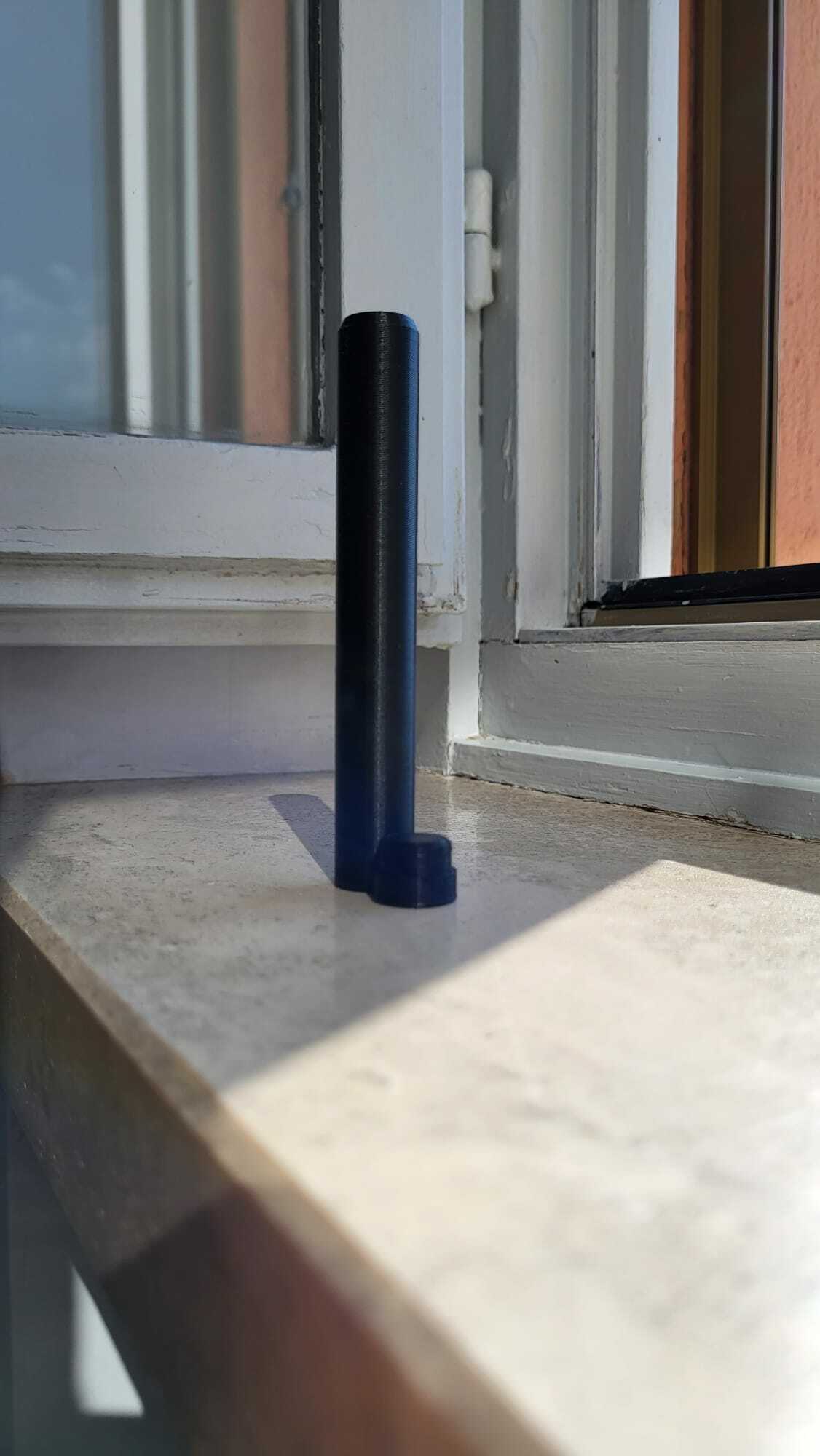 CYLINDRICAL JOINT HOLDER