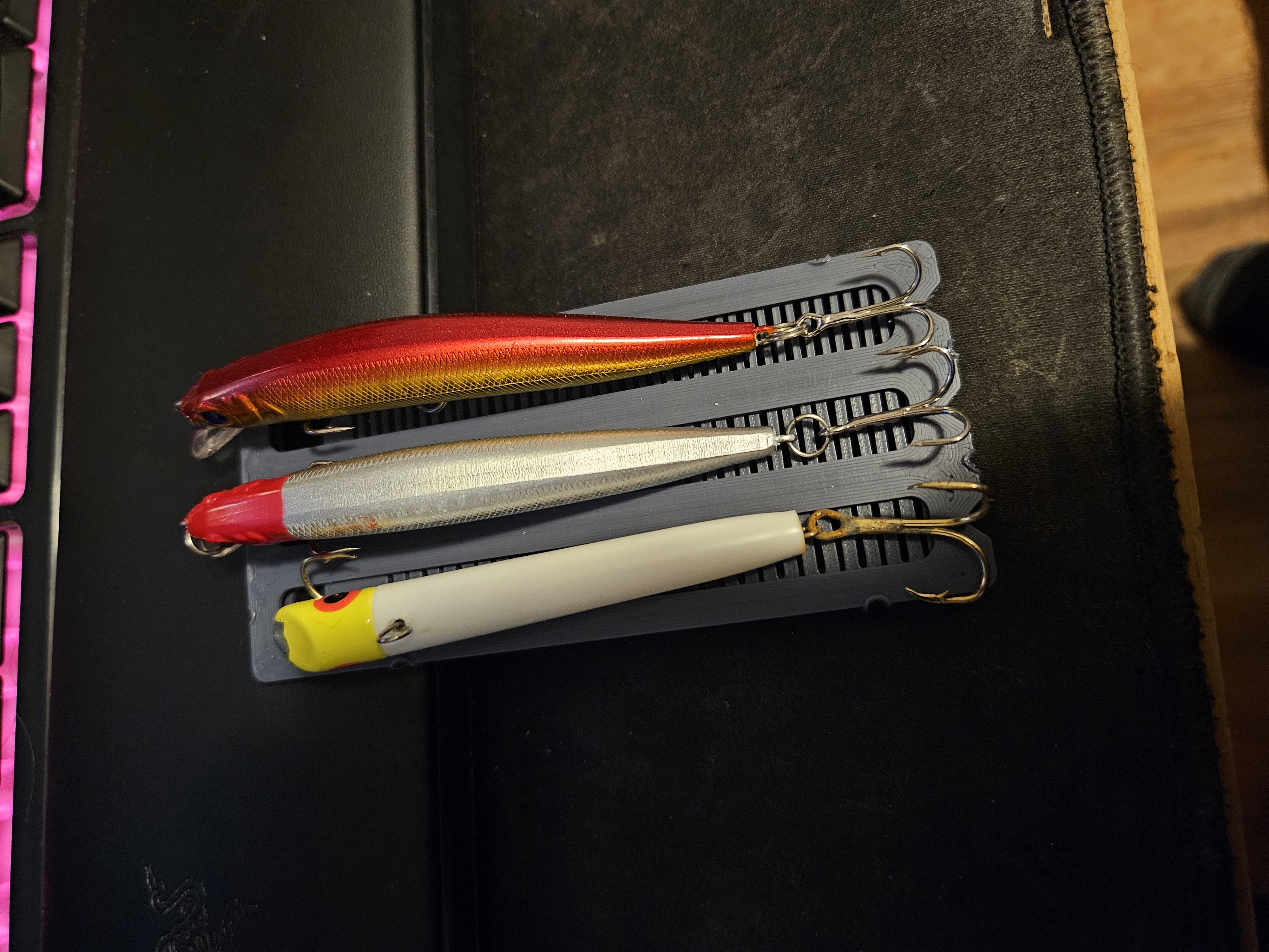 Swim bait holder