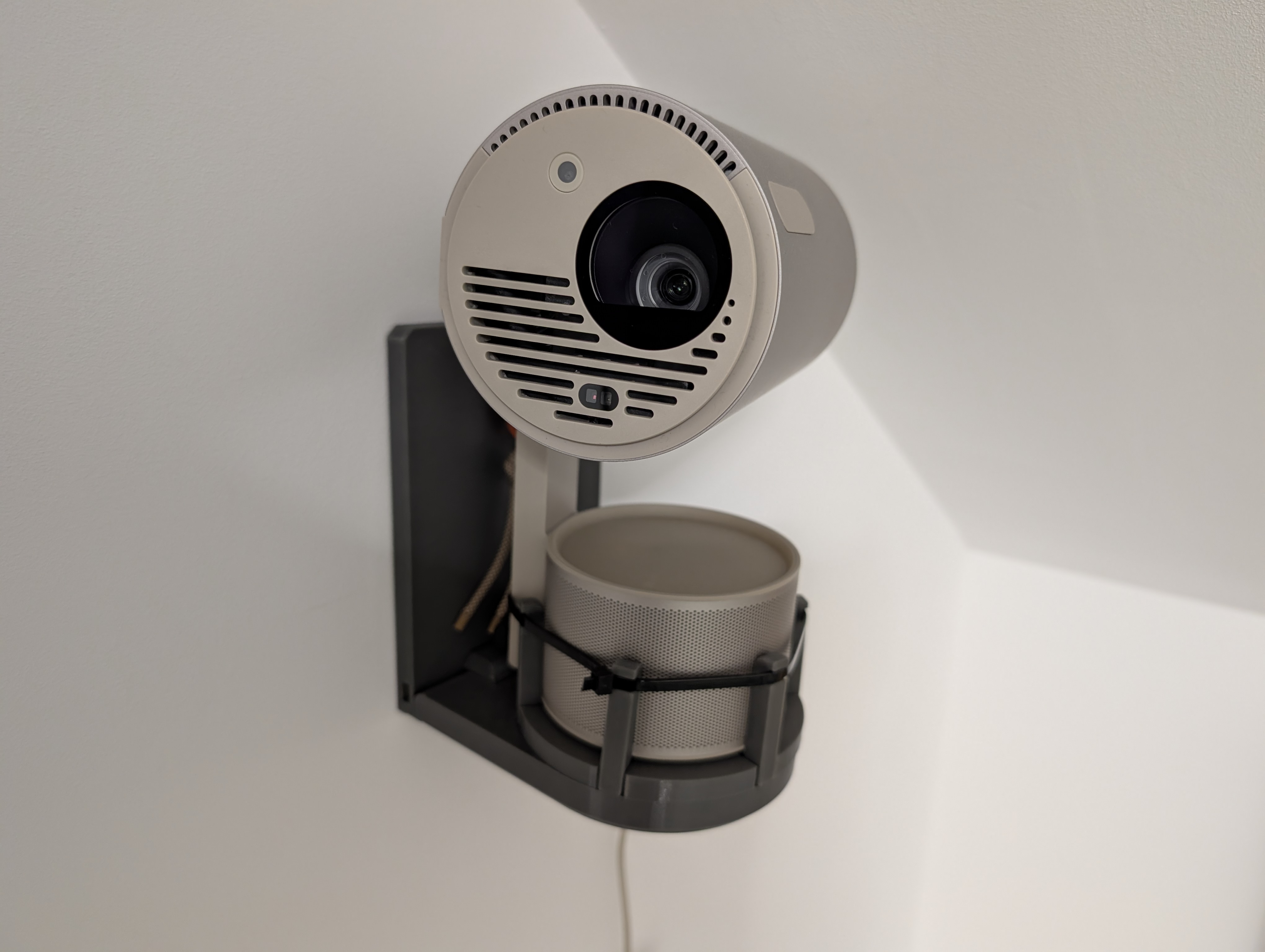 Wall Mount for Smart Mini Beamer