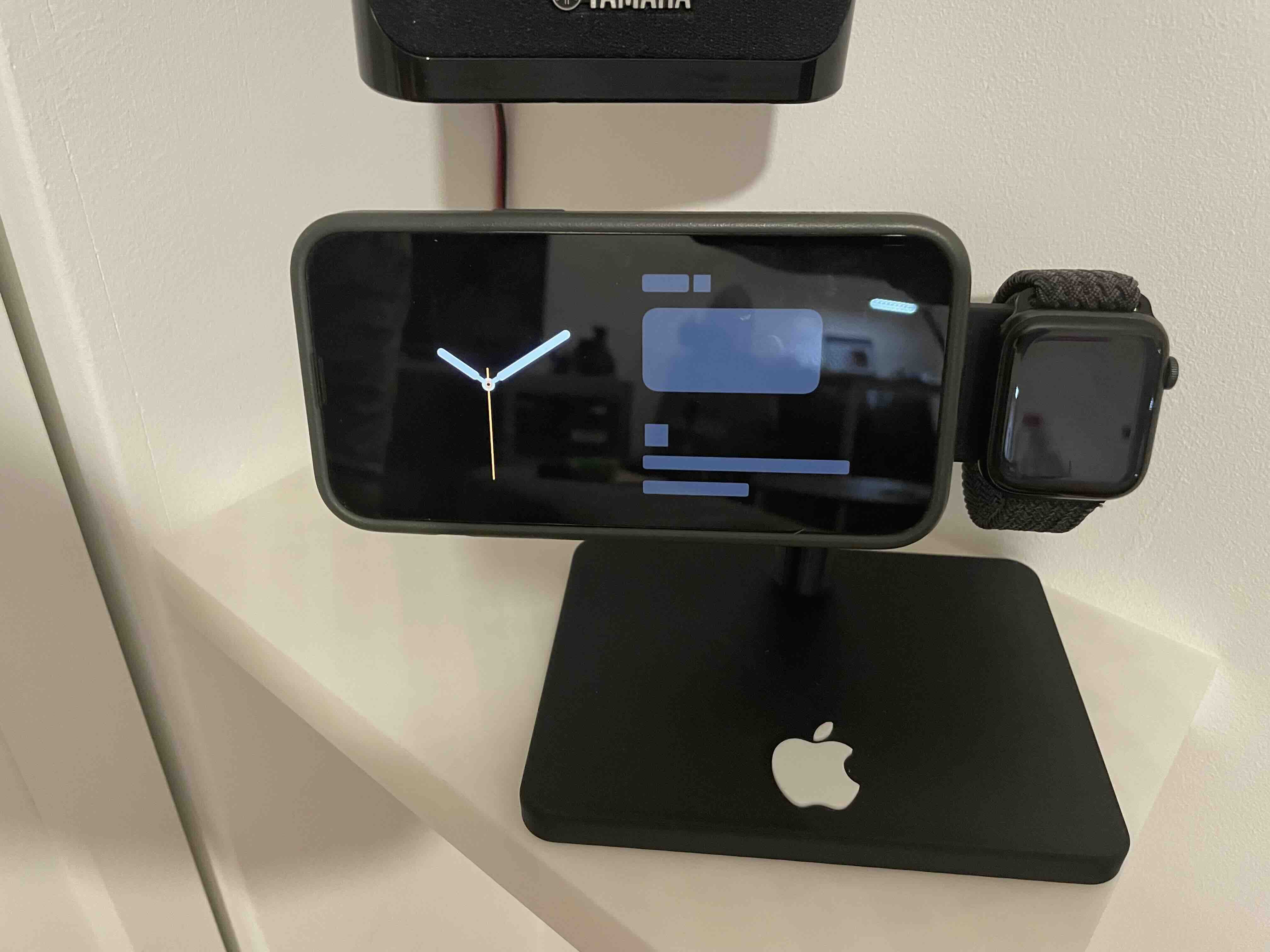Magsafe charger support for iPhone with bumper or normal case and Apple Watch