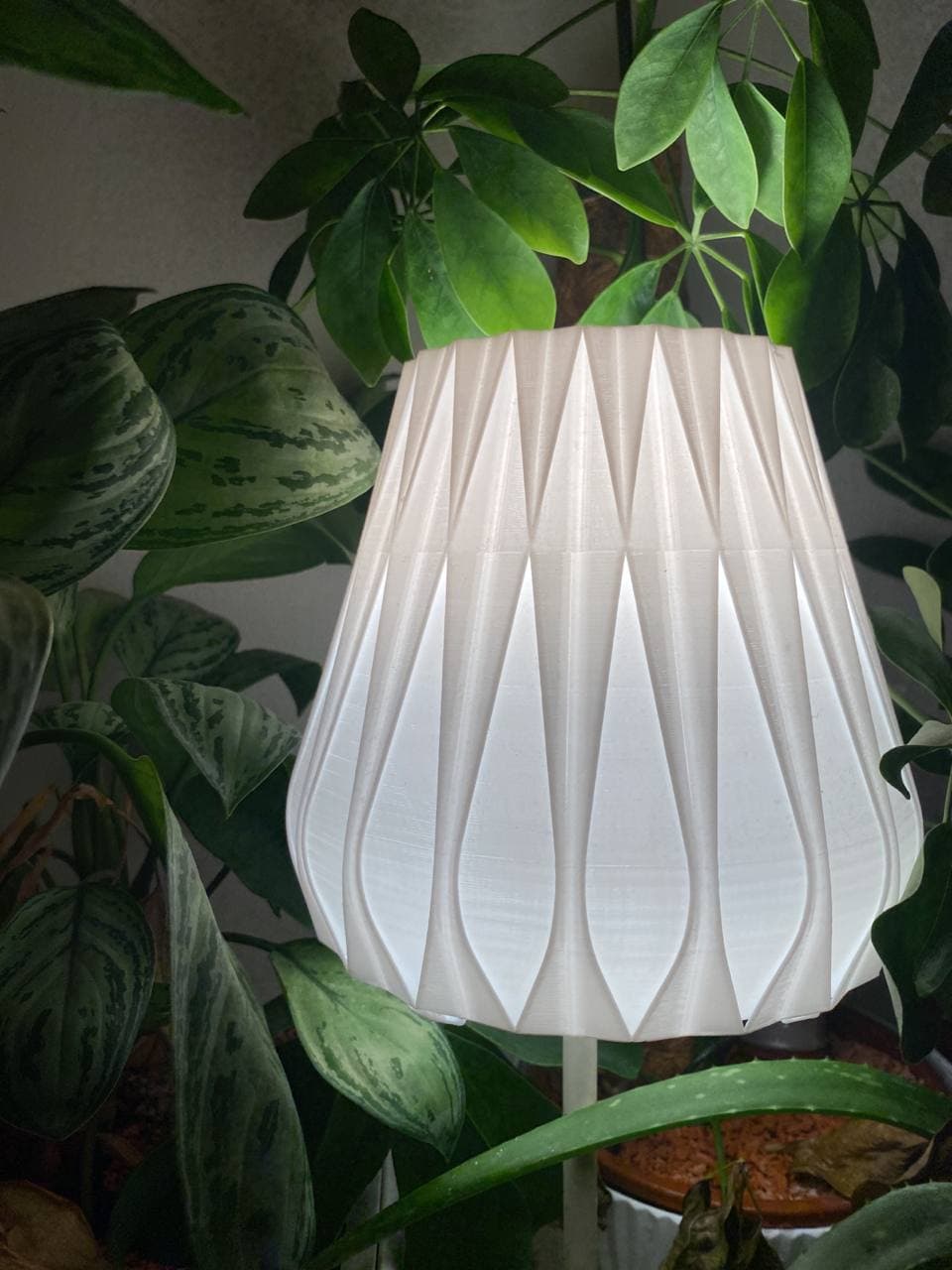 Bedside lamp lamella