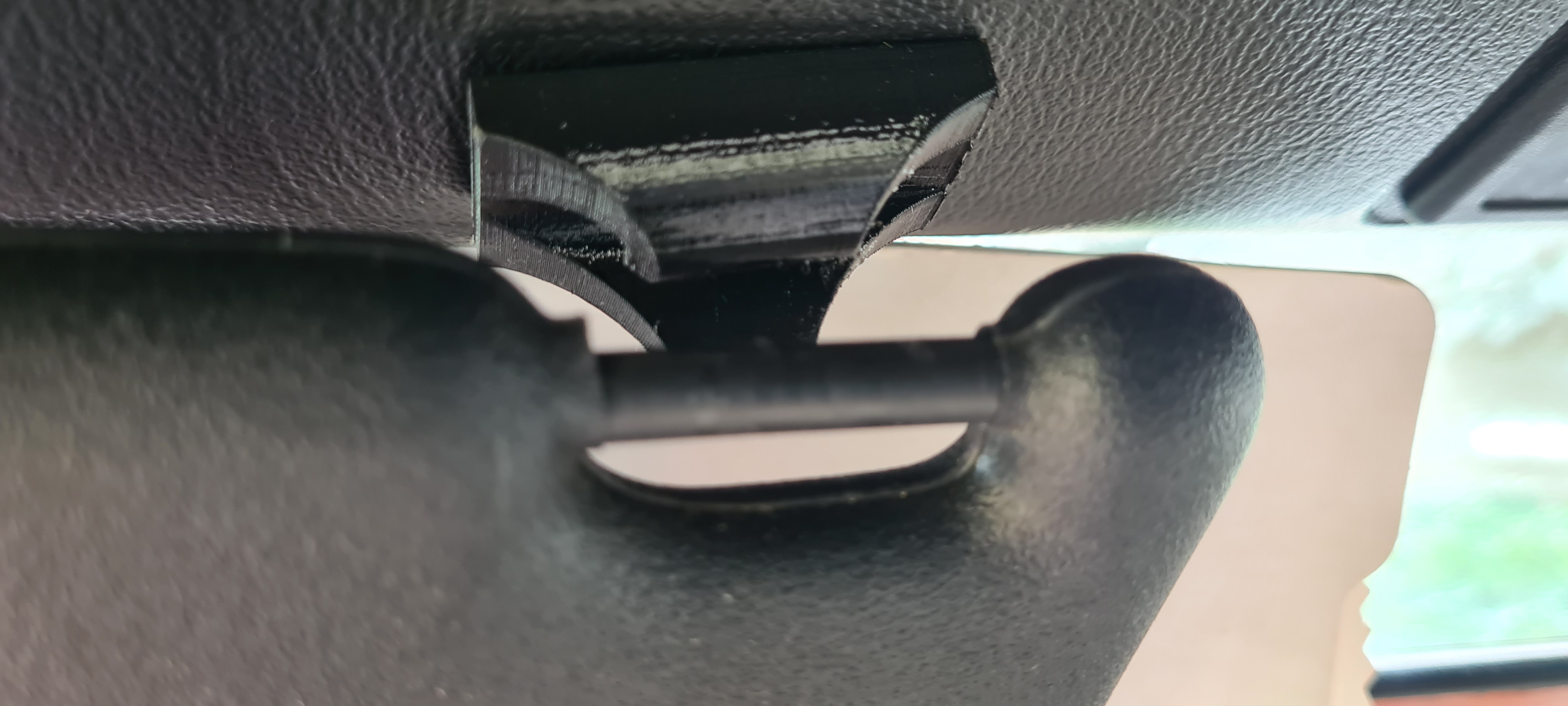 Clip for sunvisor on VW (Golf 3, Golf4)