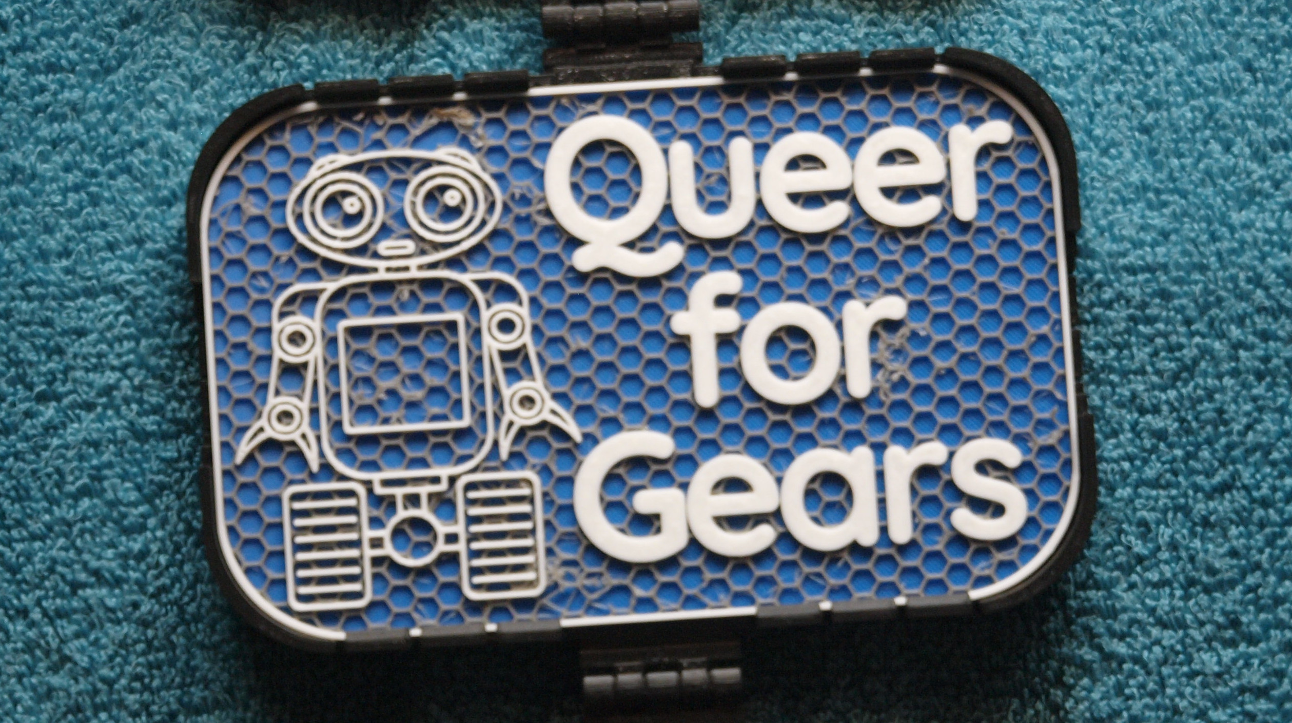 Queer for Gears sign