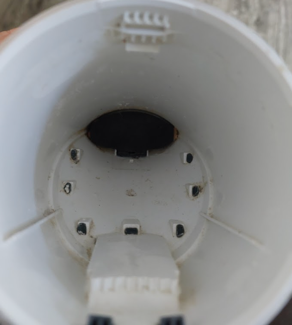 Vorwerk VC100  backflow flap