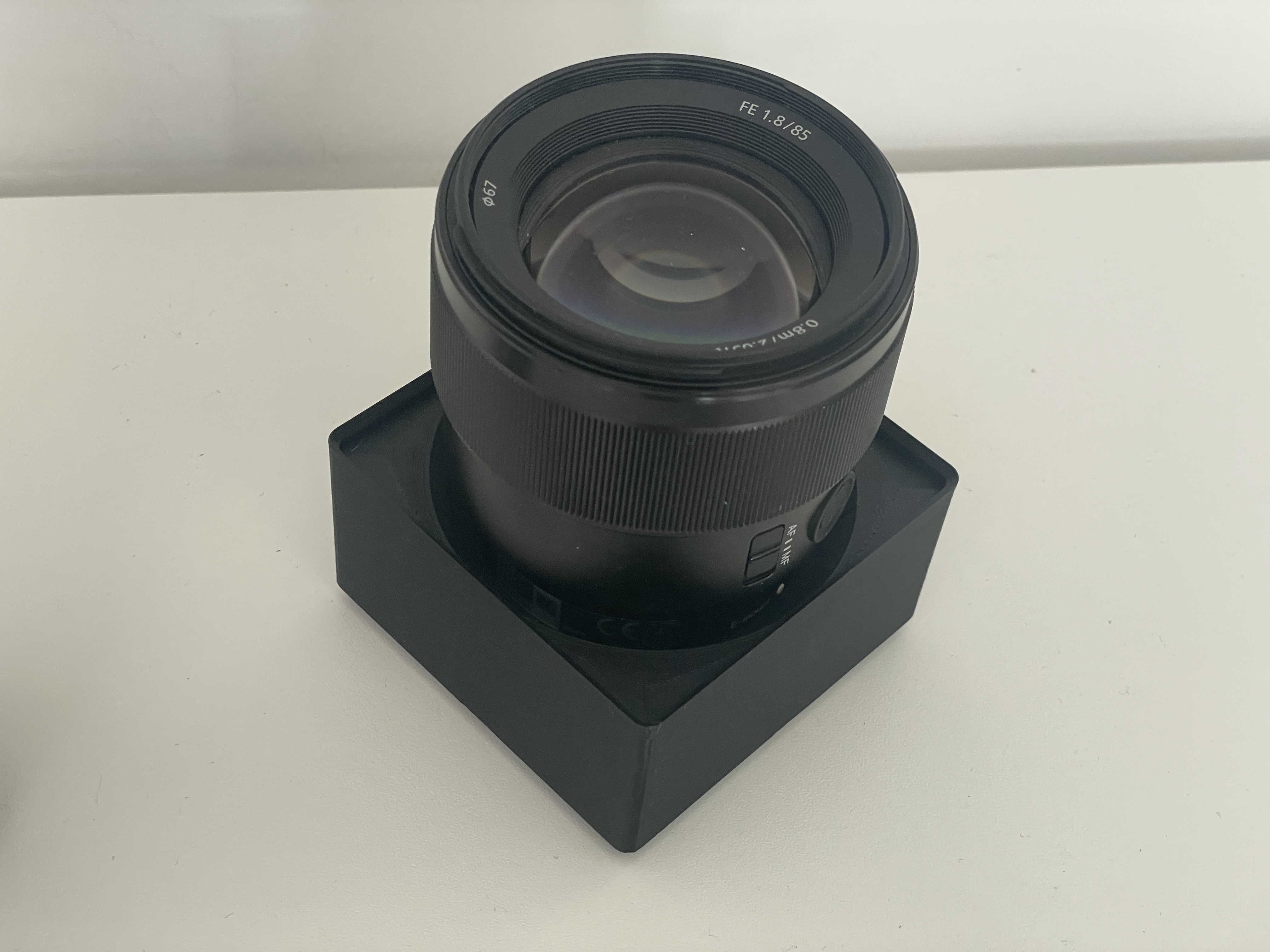 Sony e-Mount Lens Bin / Gridfinity Container - works with and without rear Lenscap