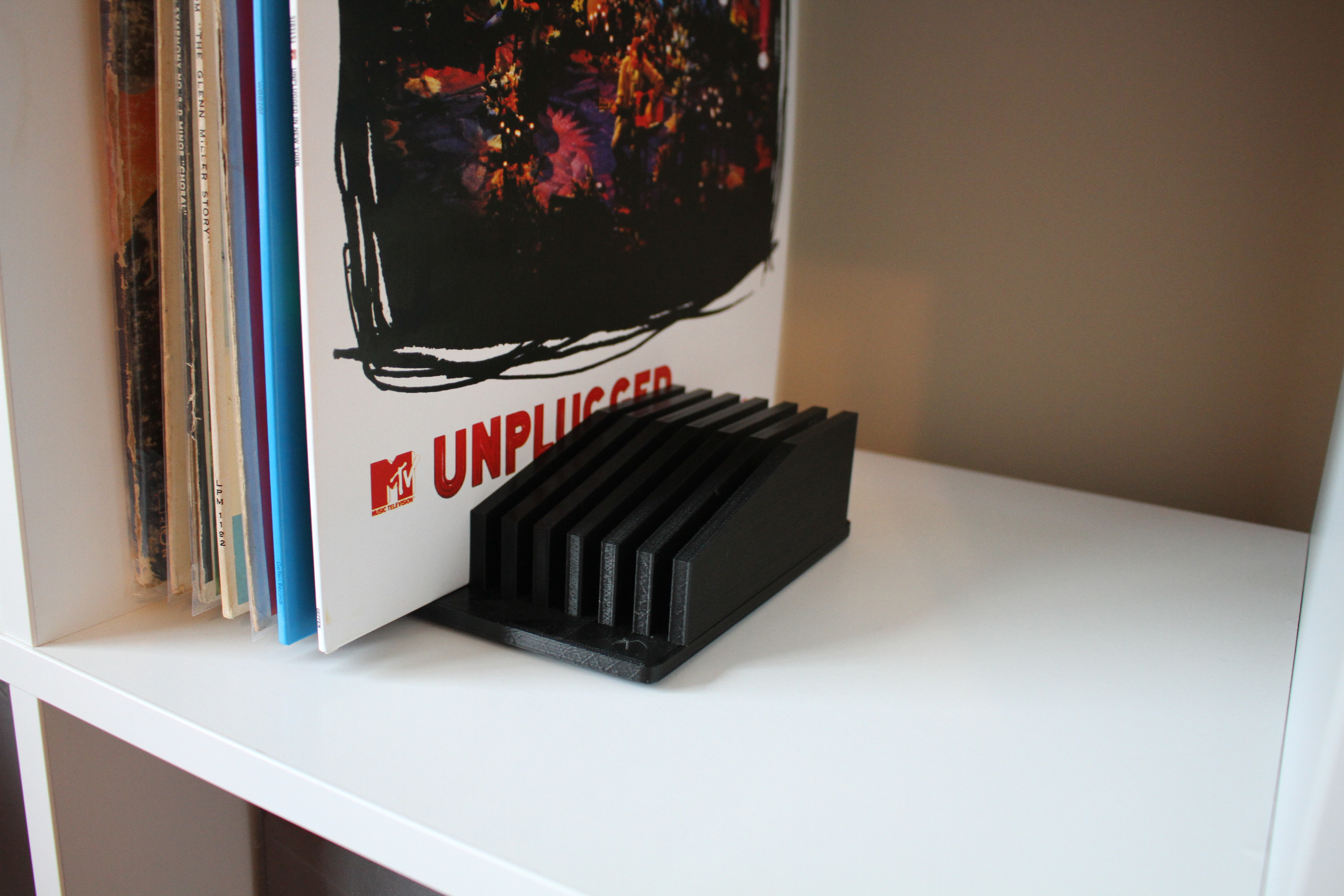 vinyl record holder (Outdated, see new model on my page)
