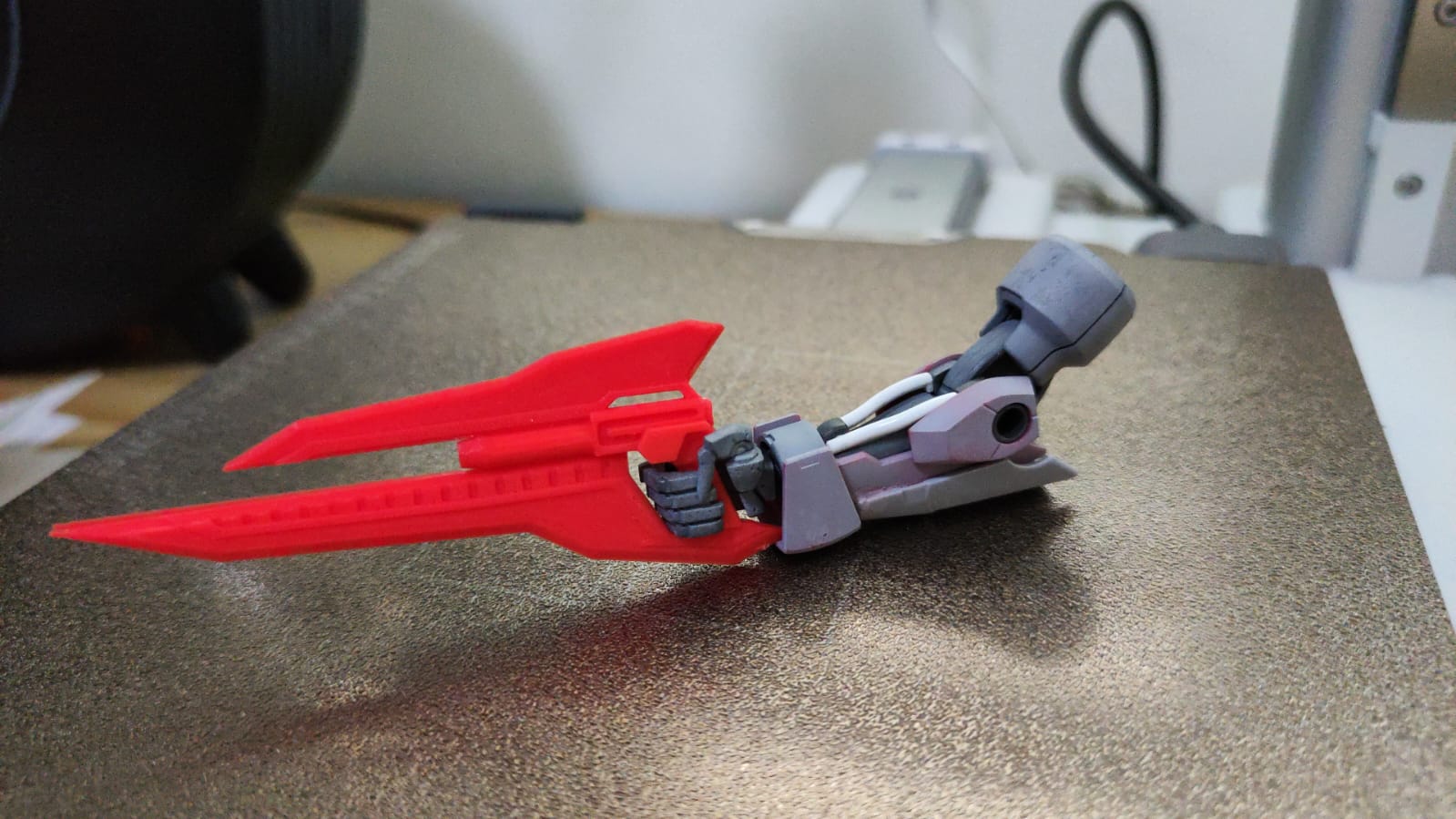1/100 gunblade