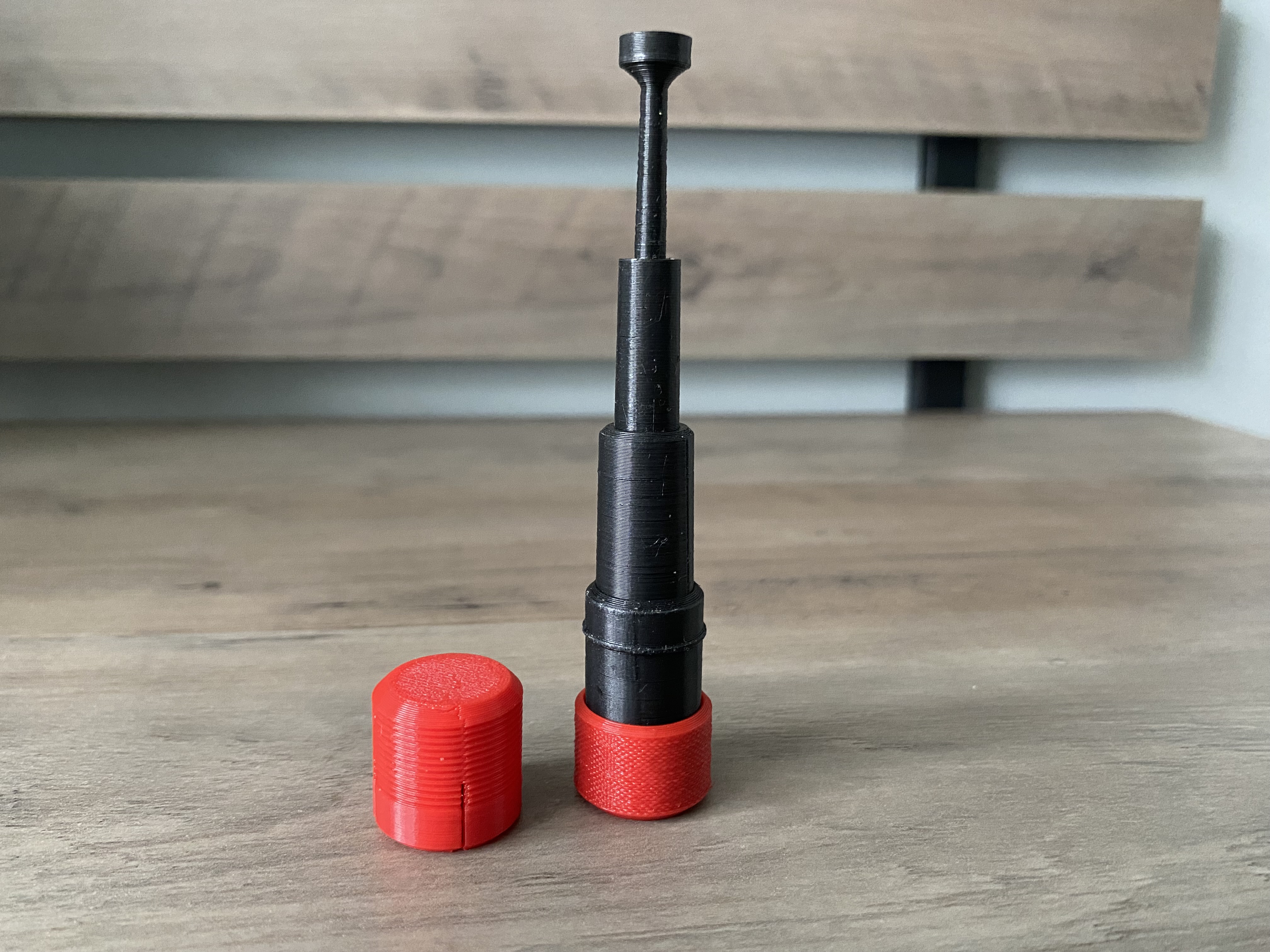 Mini Telescoping Magnet