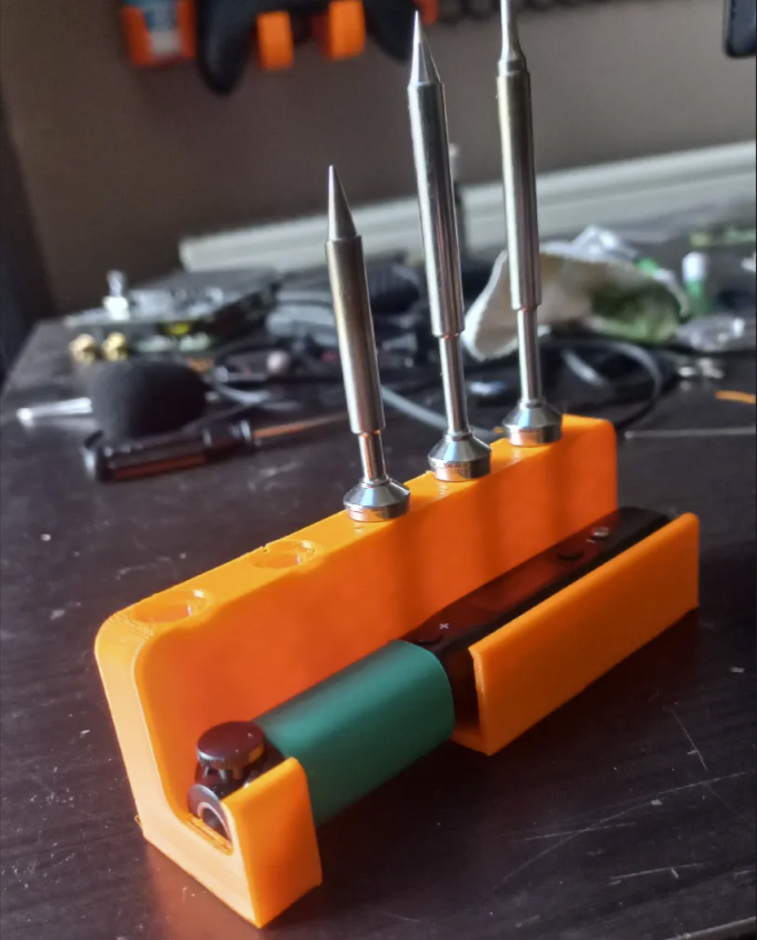 Honeycomb wall Pinecil v2 holder