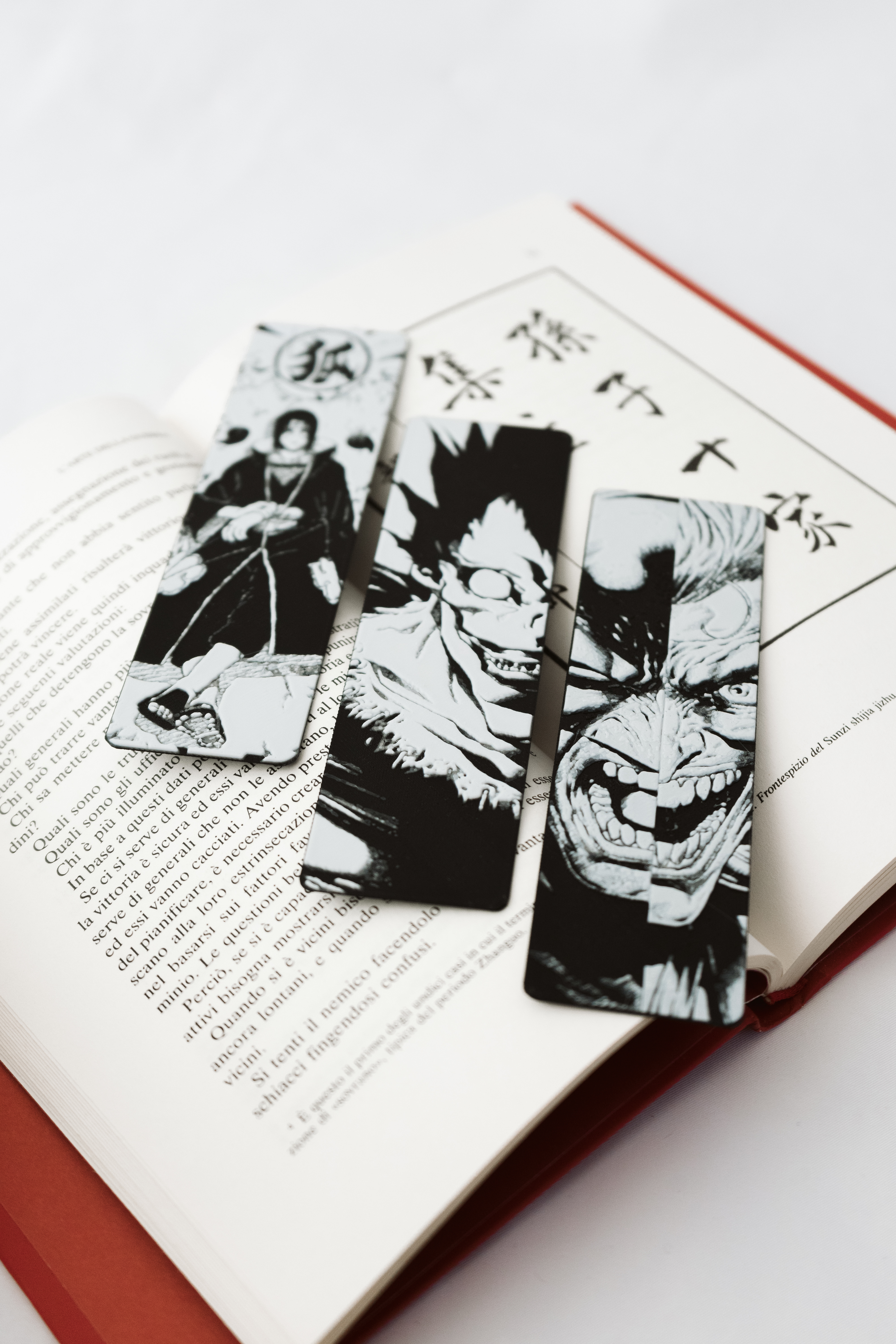 Bookmark - Anime series HUEFORGE