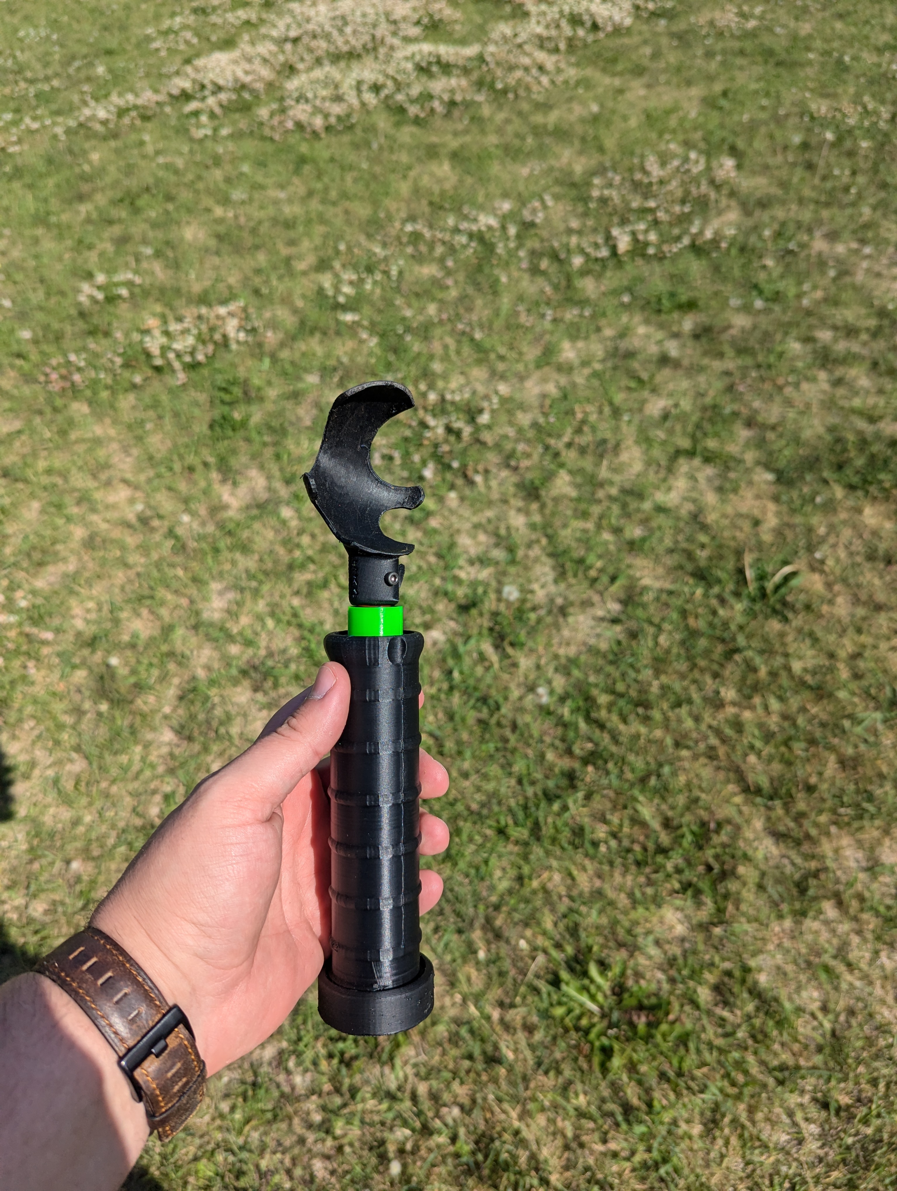 Collapsable Tennis Ball Thrower - Now With Magnets! — miniatura 3
