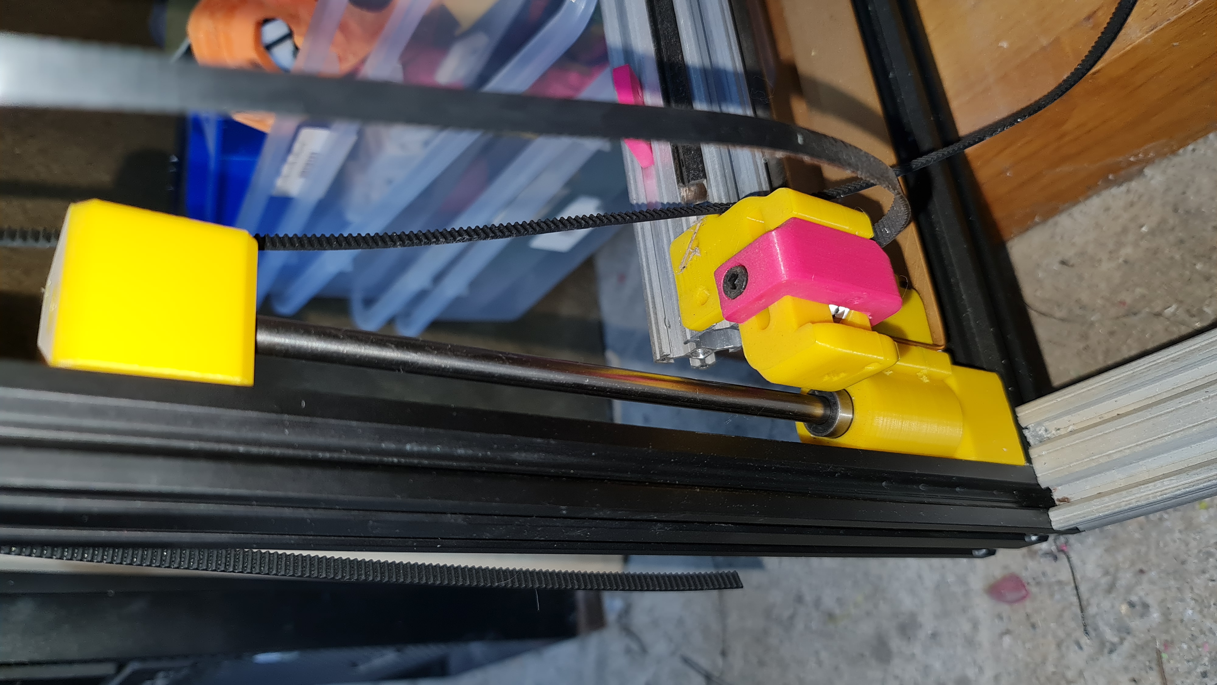 Voron 2.4 modified Z axis linear rod mounts and carriages by Toma.3D ...