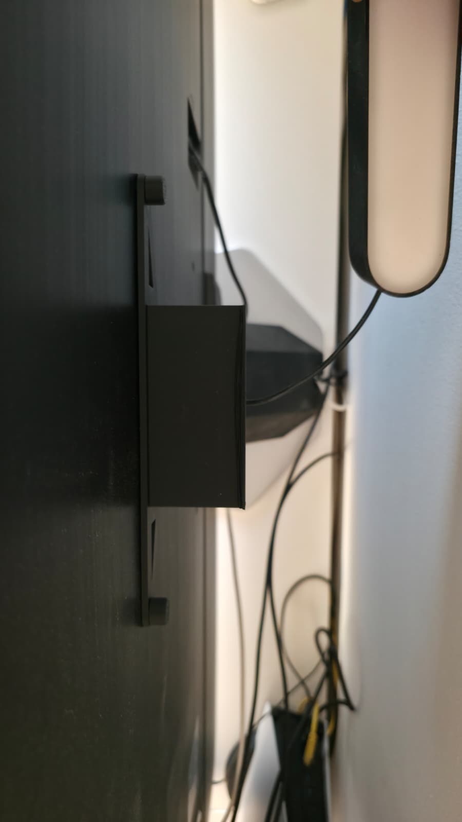 VESA shelf 200mm