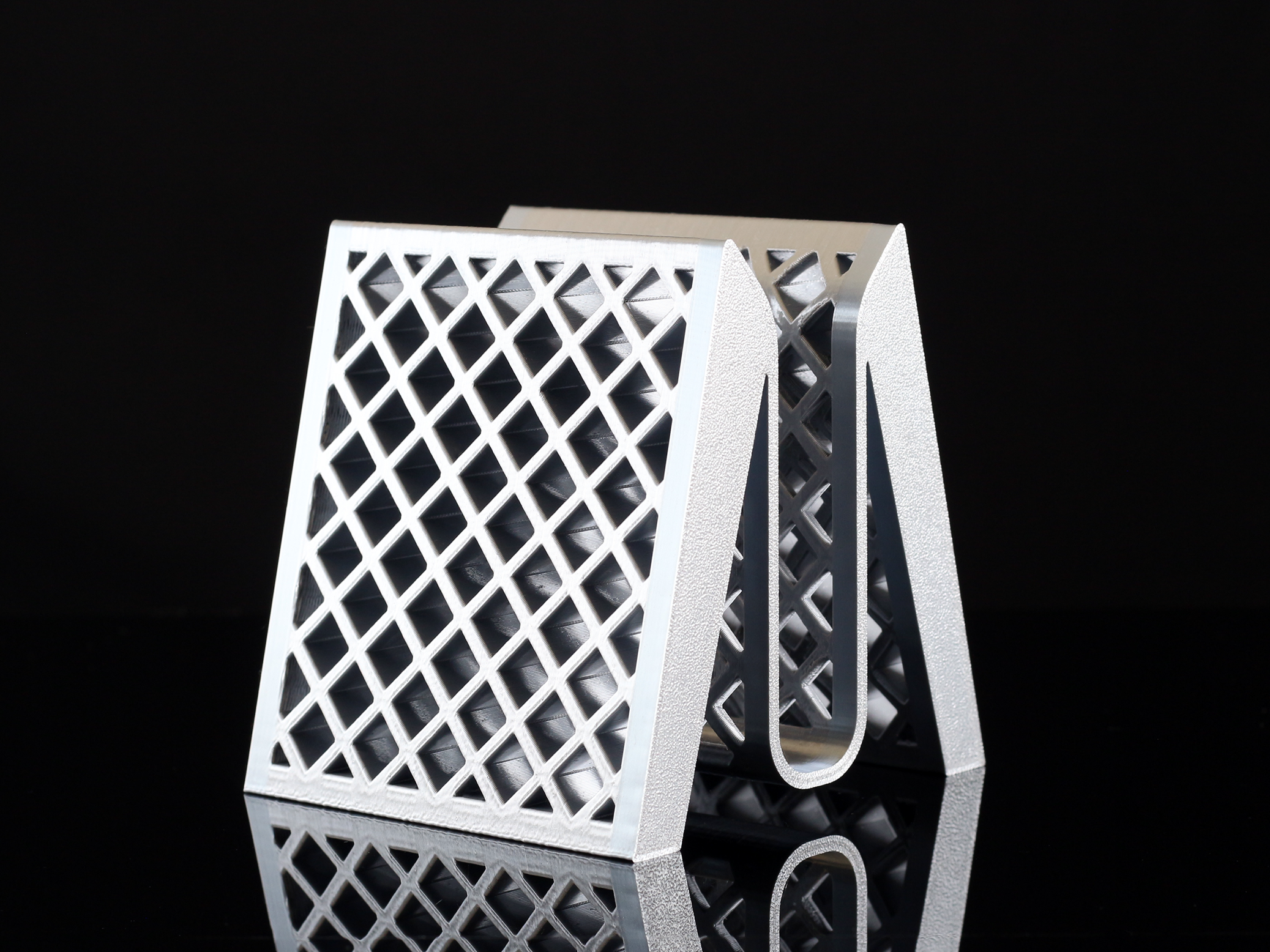 Laptop / Tablet Stand