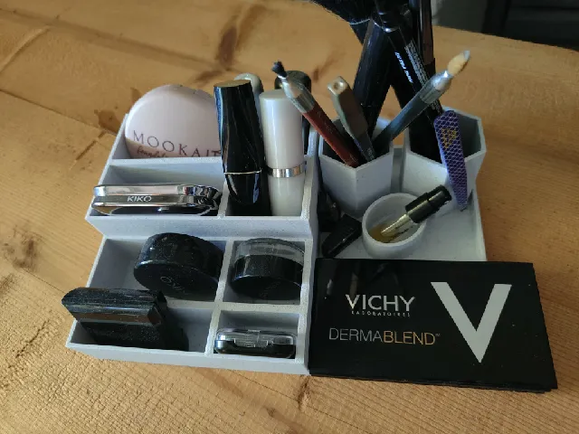 Make Up Organizer