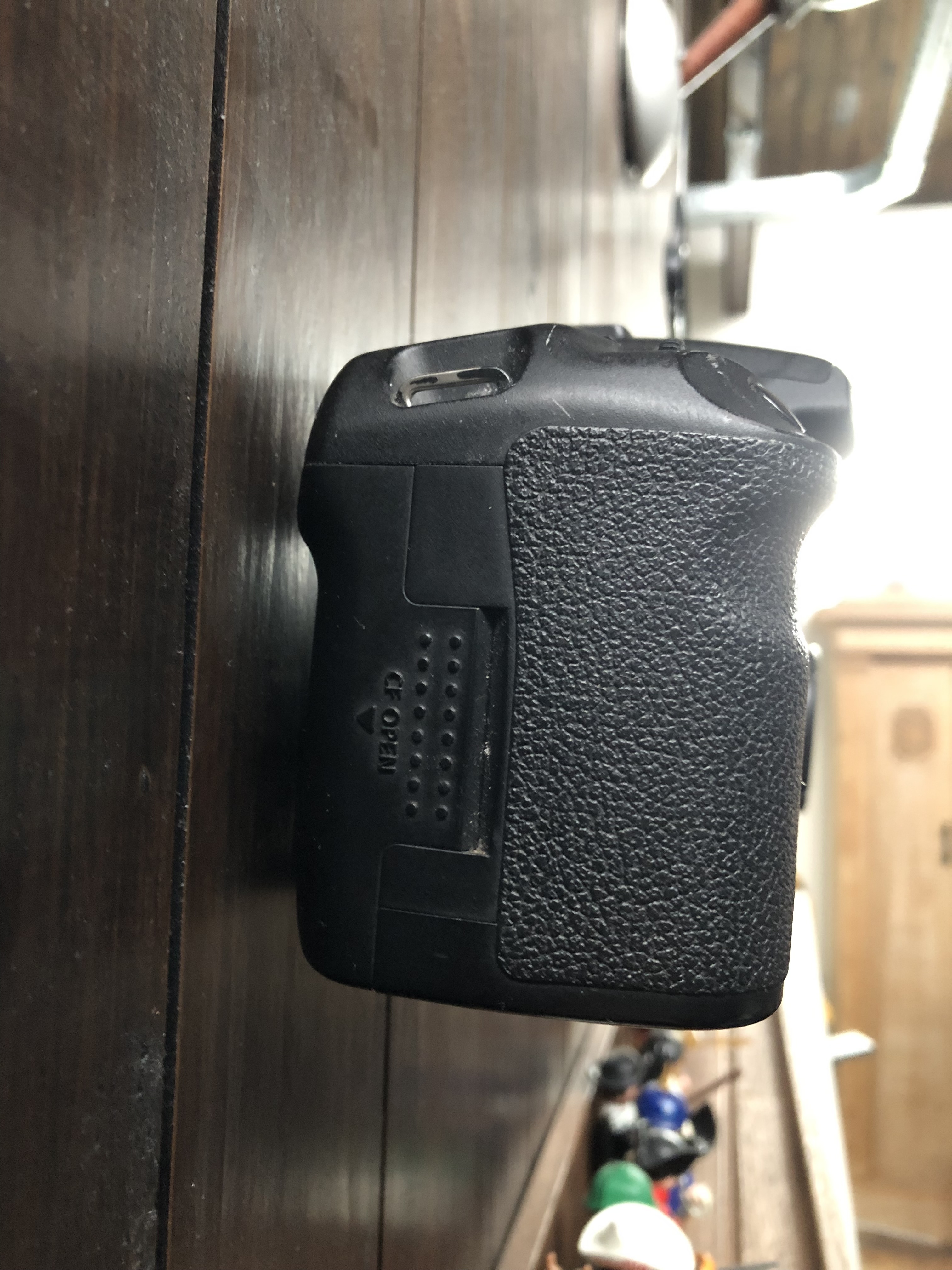 Miniatura 2 do modelo 3D 1/4 inch Camera Wall Mount