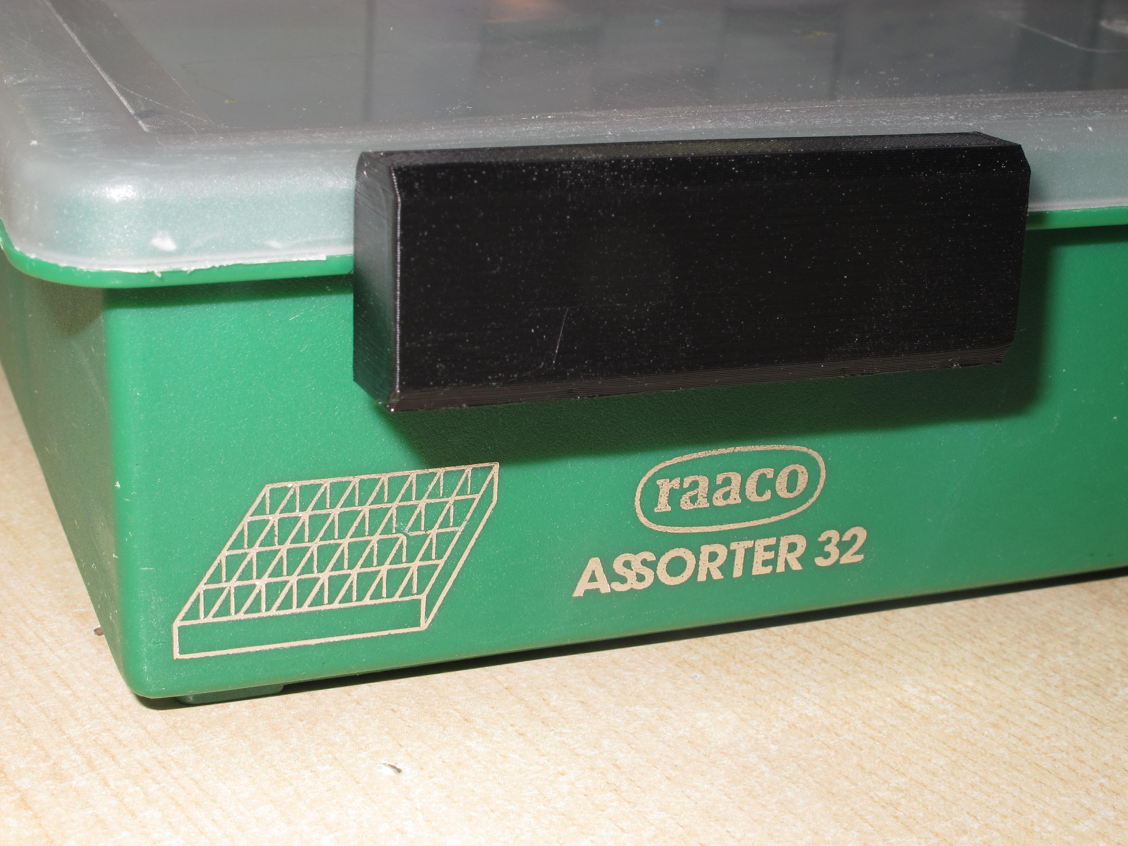 Transport locking clip for Raaco Assorter & Service cases — thumbnail 2